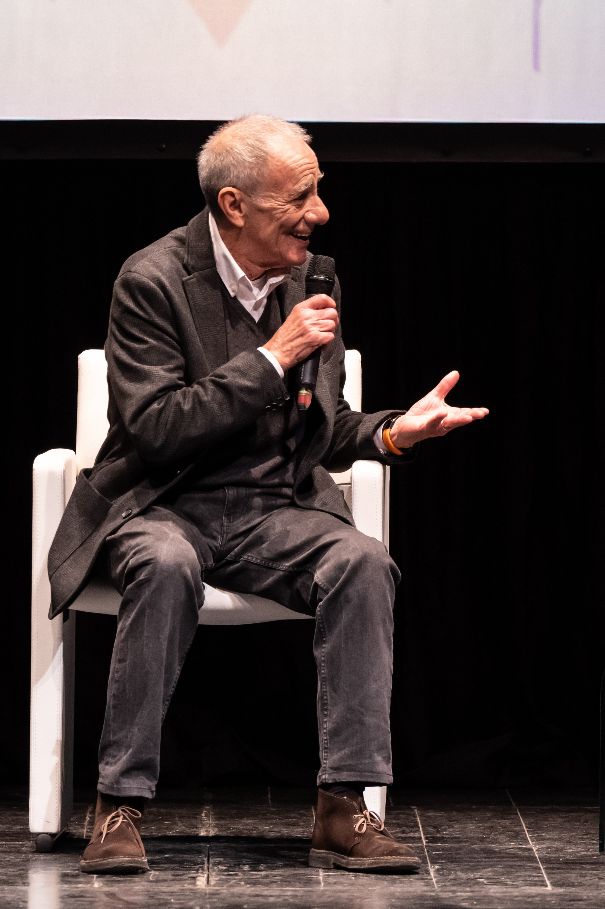 Roberto Vecchioni Teatro Alba. “Gianmaria Coscia fotografo per passione”