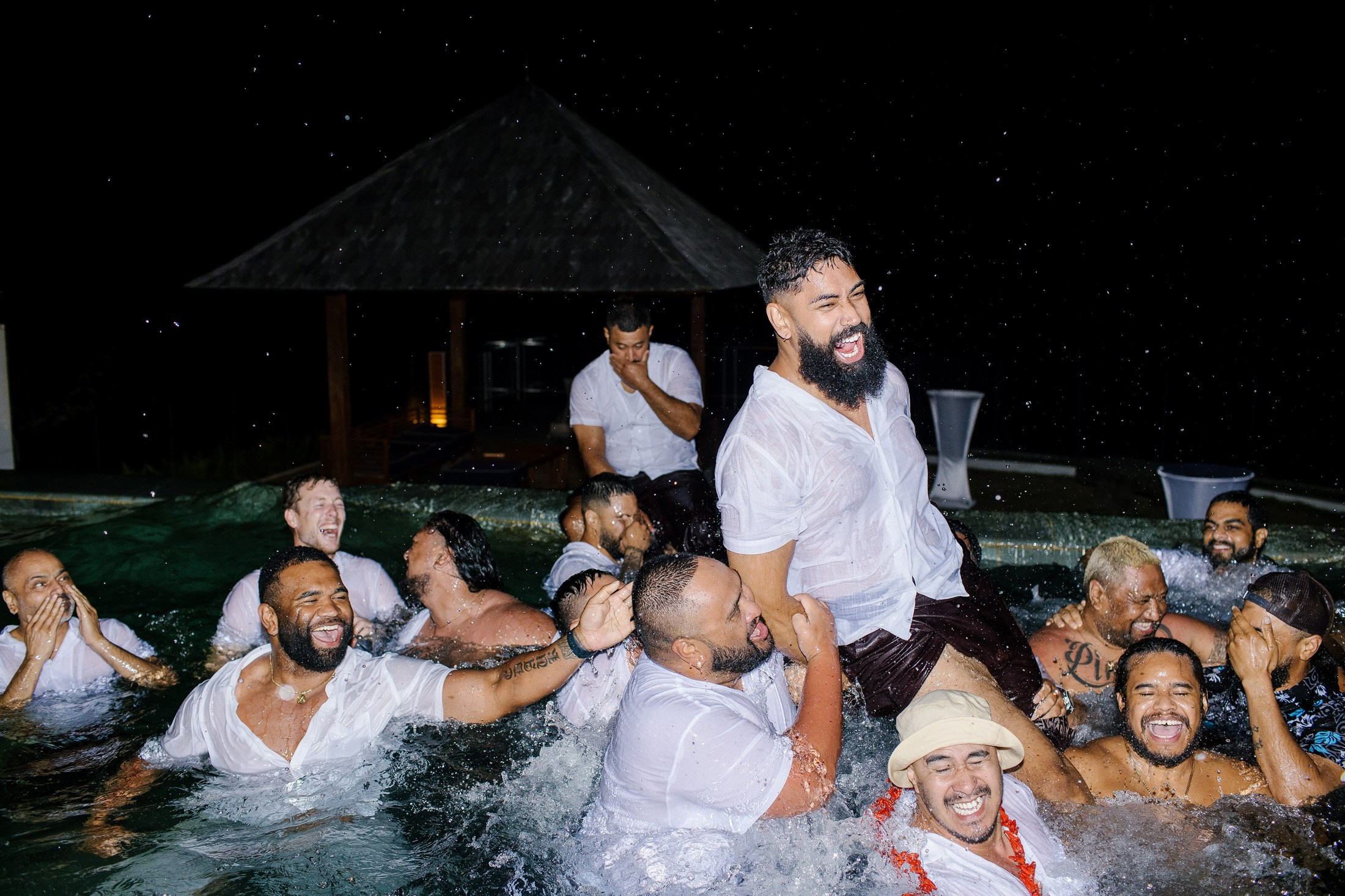 Big funny wedding with guests in paradise Bali island. Get.it.feel — Aesthetic Photography and Videography