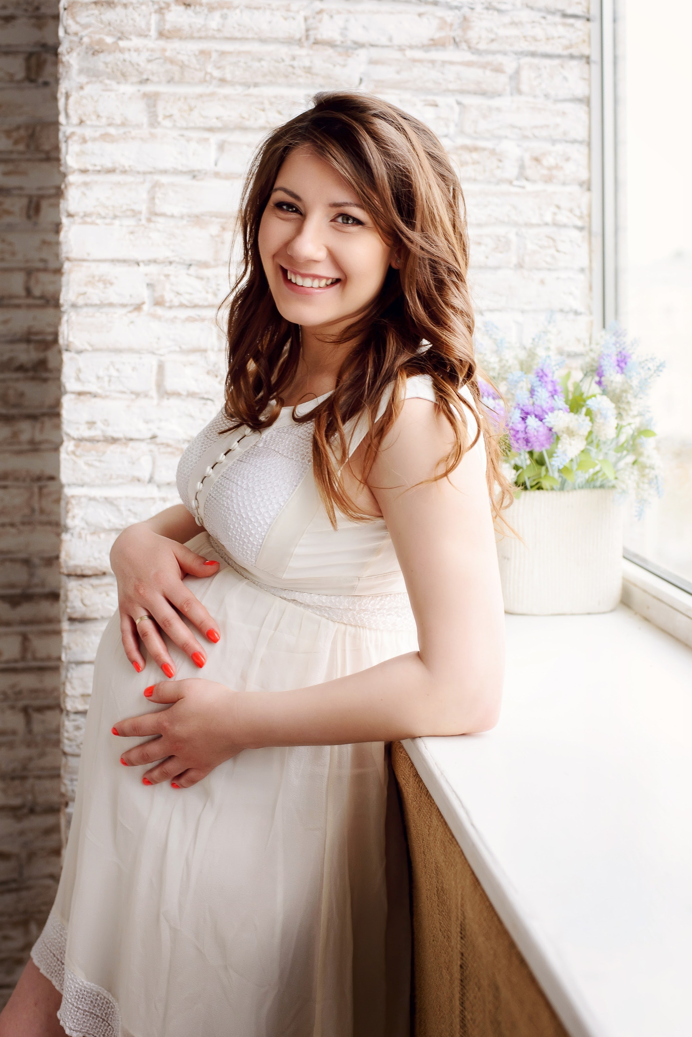 Pregnancy photo shooting. Wedding and Family Photographer in Slovenia