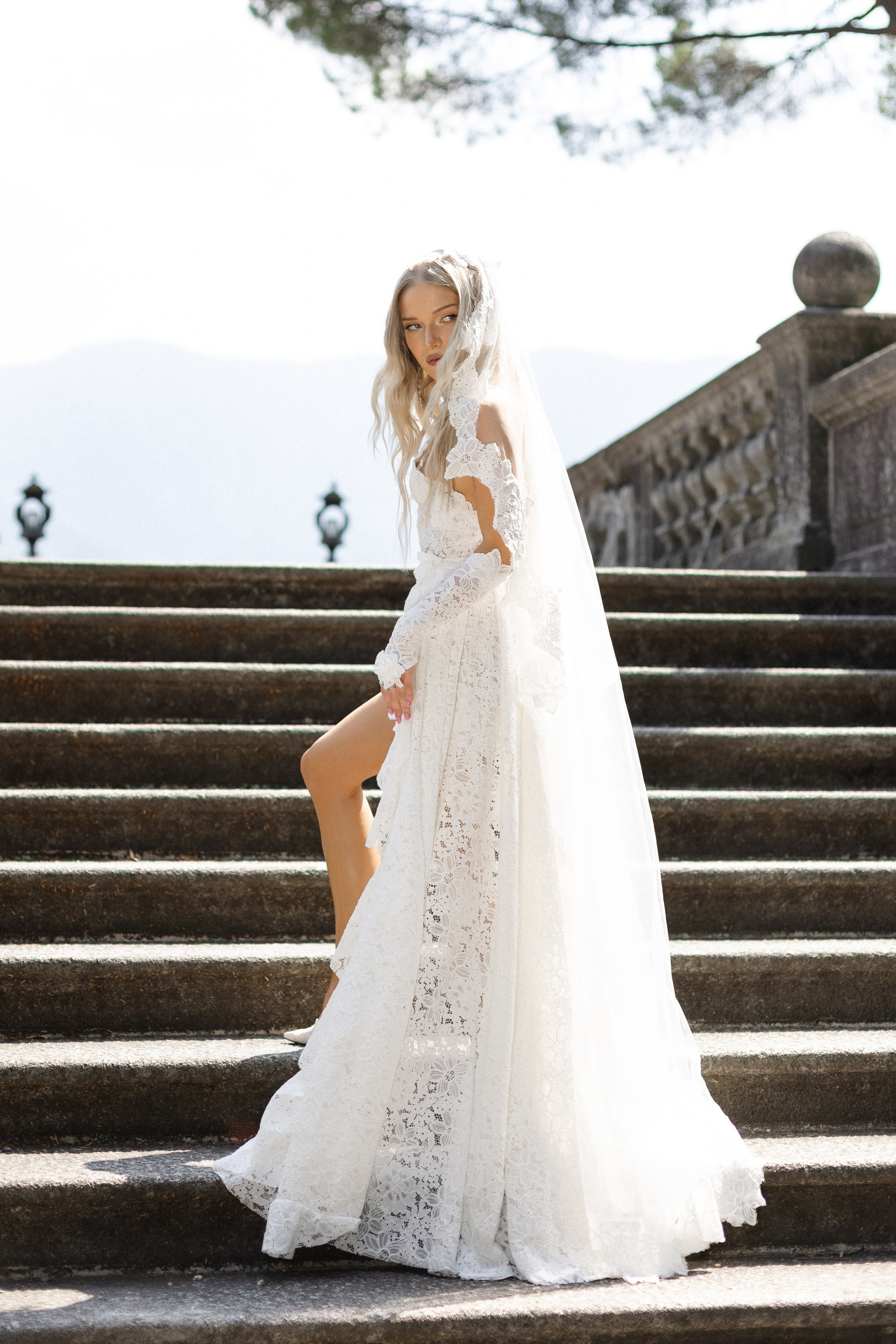 Bridal Hair & Makeup Artist for Weddings in Italy | Milan Bridal Beauty Portfolio. Bridal Makeup & Hair Artist in Italy, Lake Como, Tuscany and all over Europe — Irina Zdeara