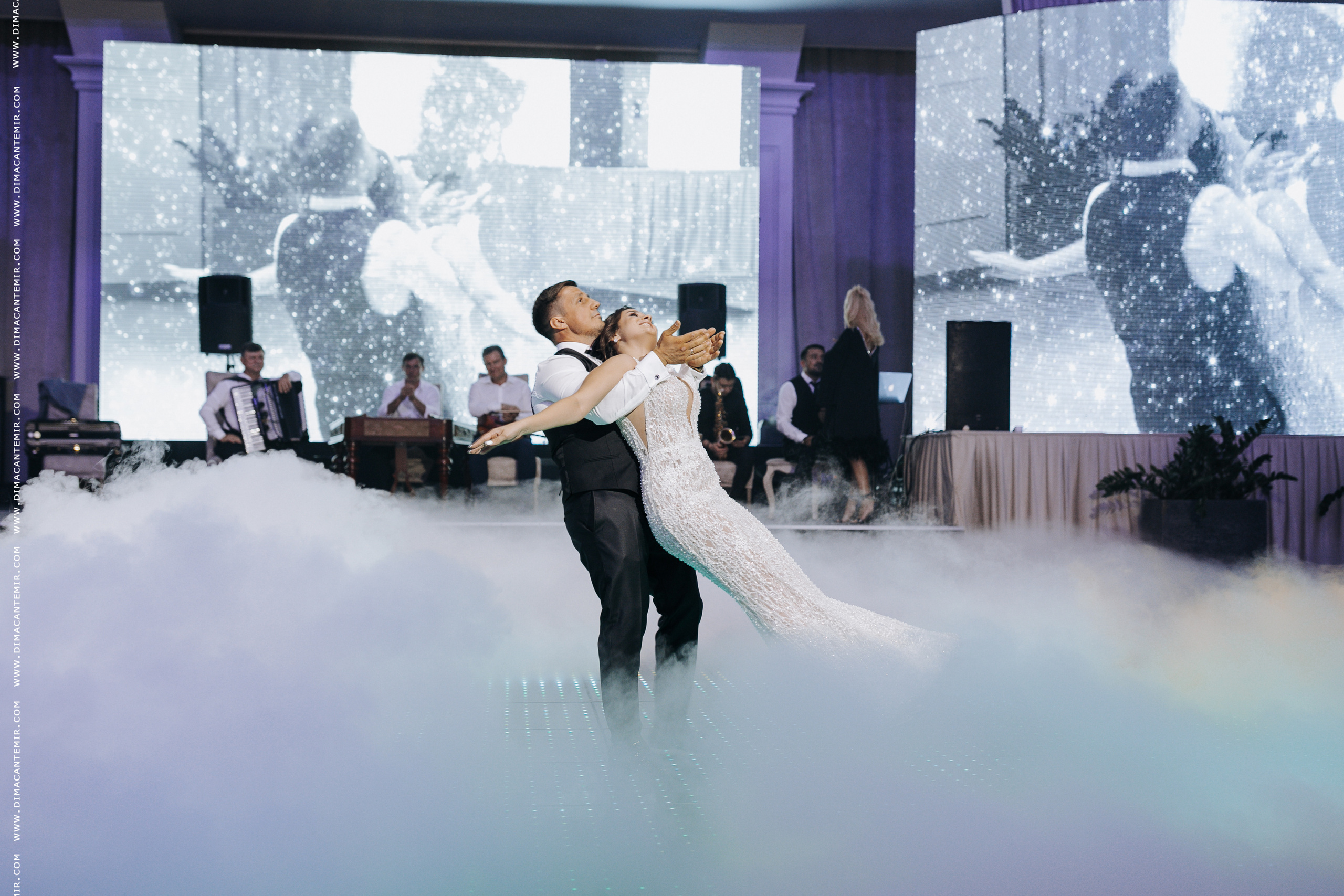 VICTOR + OLGA | Capitoles Park. Fotograf de nuntă în Chisinau, Moldova. Poze și Video Comerciale