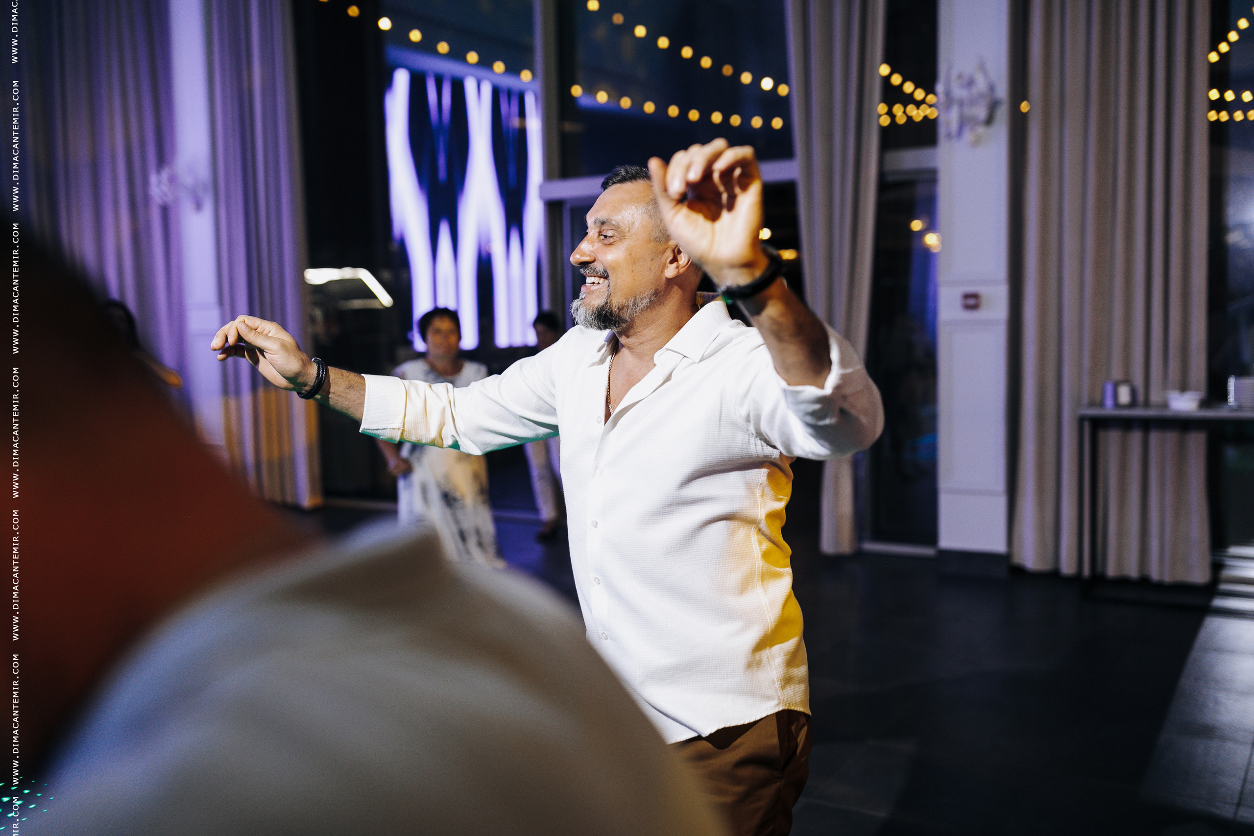 VICTOR + OLGA | Capitoles Park. Fotograf de nuntă în Chisinau, Moldova. Poze și Video Comerciale