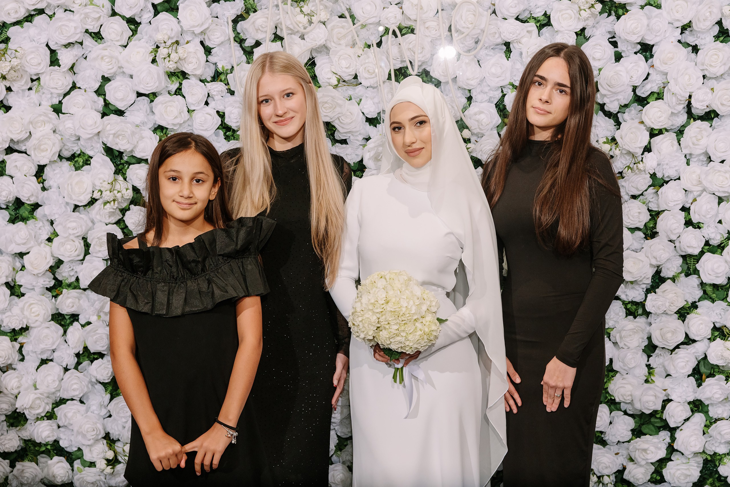 06.10.2024 Wedding Party. Wedding family event photographer in Chicago Nick Yushevich