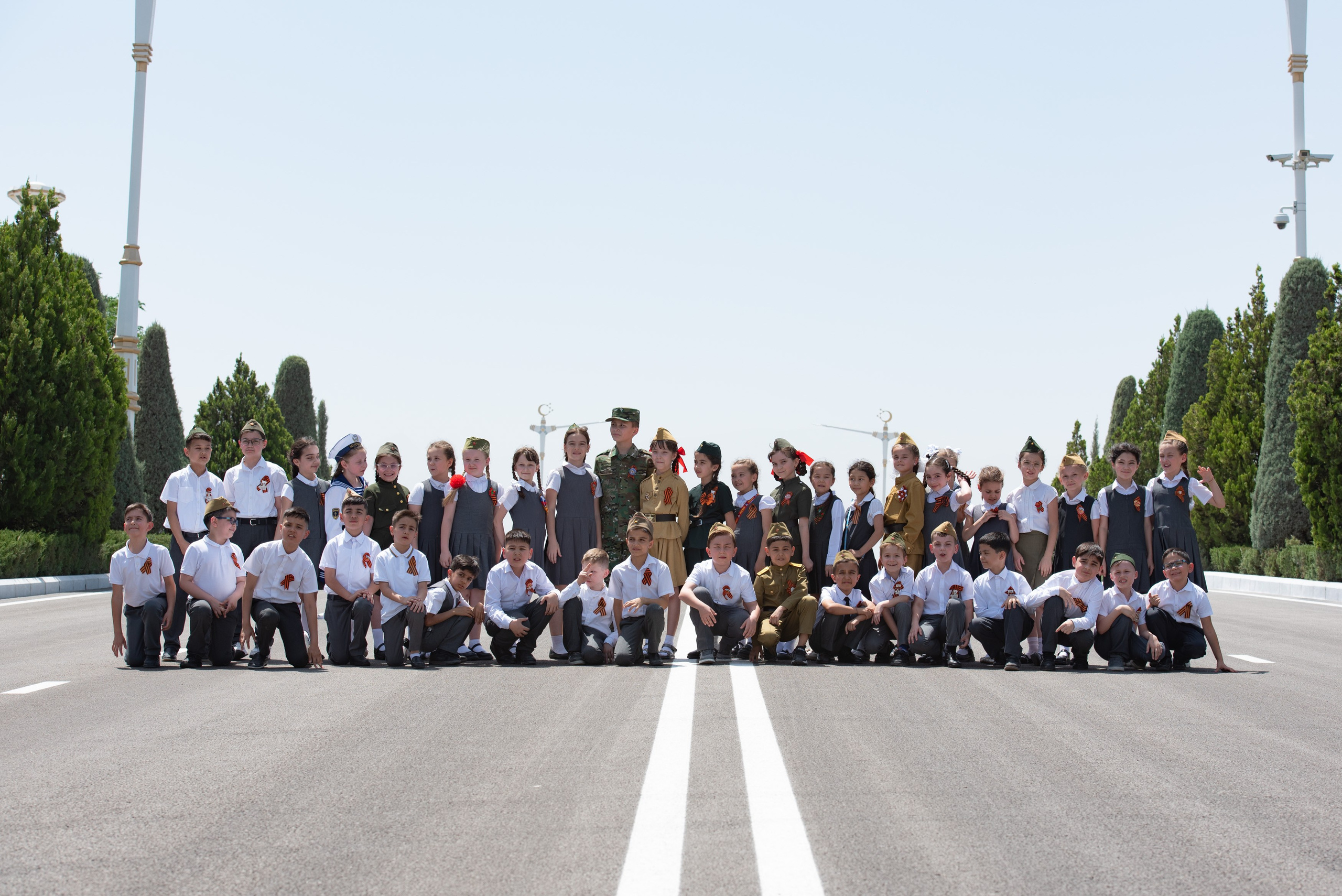 Вечный огонь 2"А» класс. Ваш фотограф в Ашхабаде Гамлет Осипов