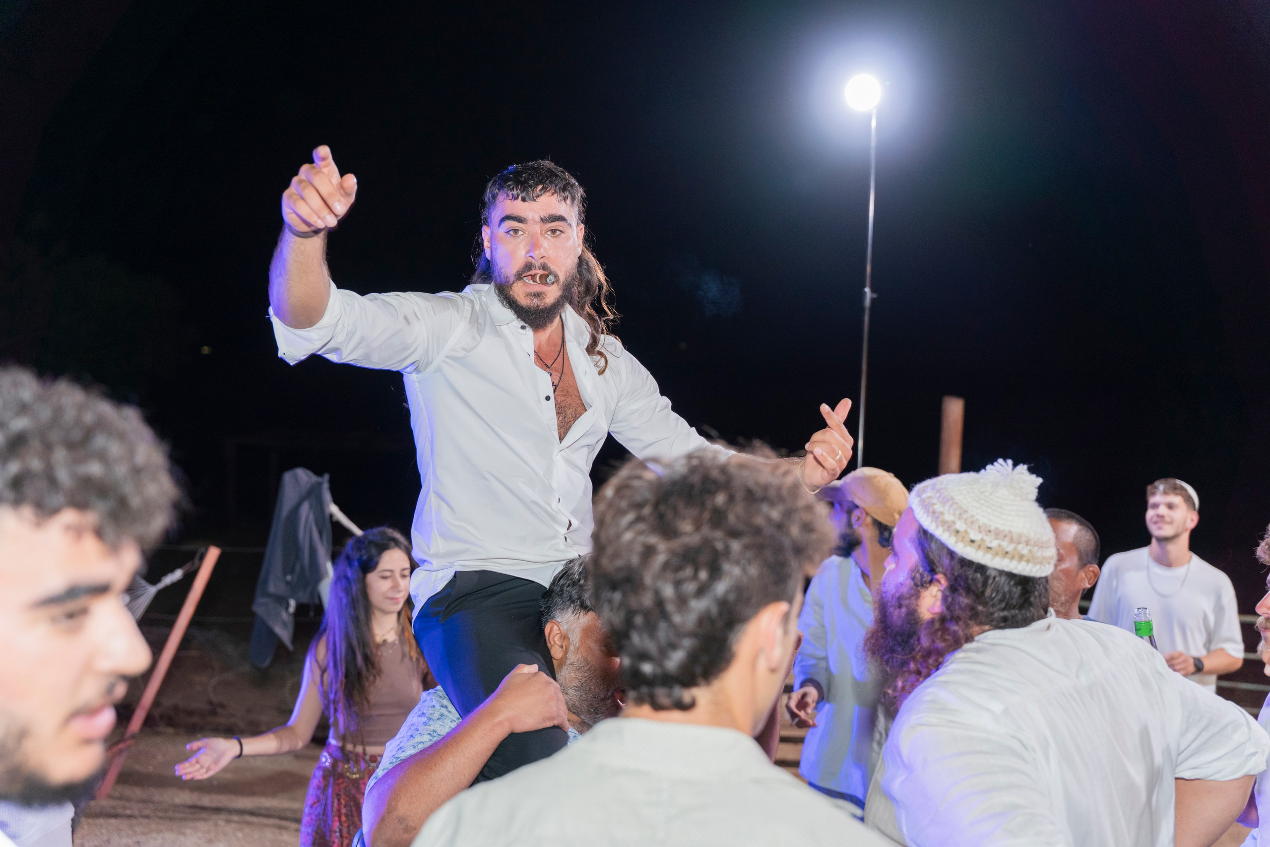 אביה ואחיה. יוסף מזרחי צילום חתונה, ברית וזוגיות. צלם מקצועי שאוהב להוציא אתכם הכי יפים ברגעים הכי מרגשים