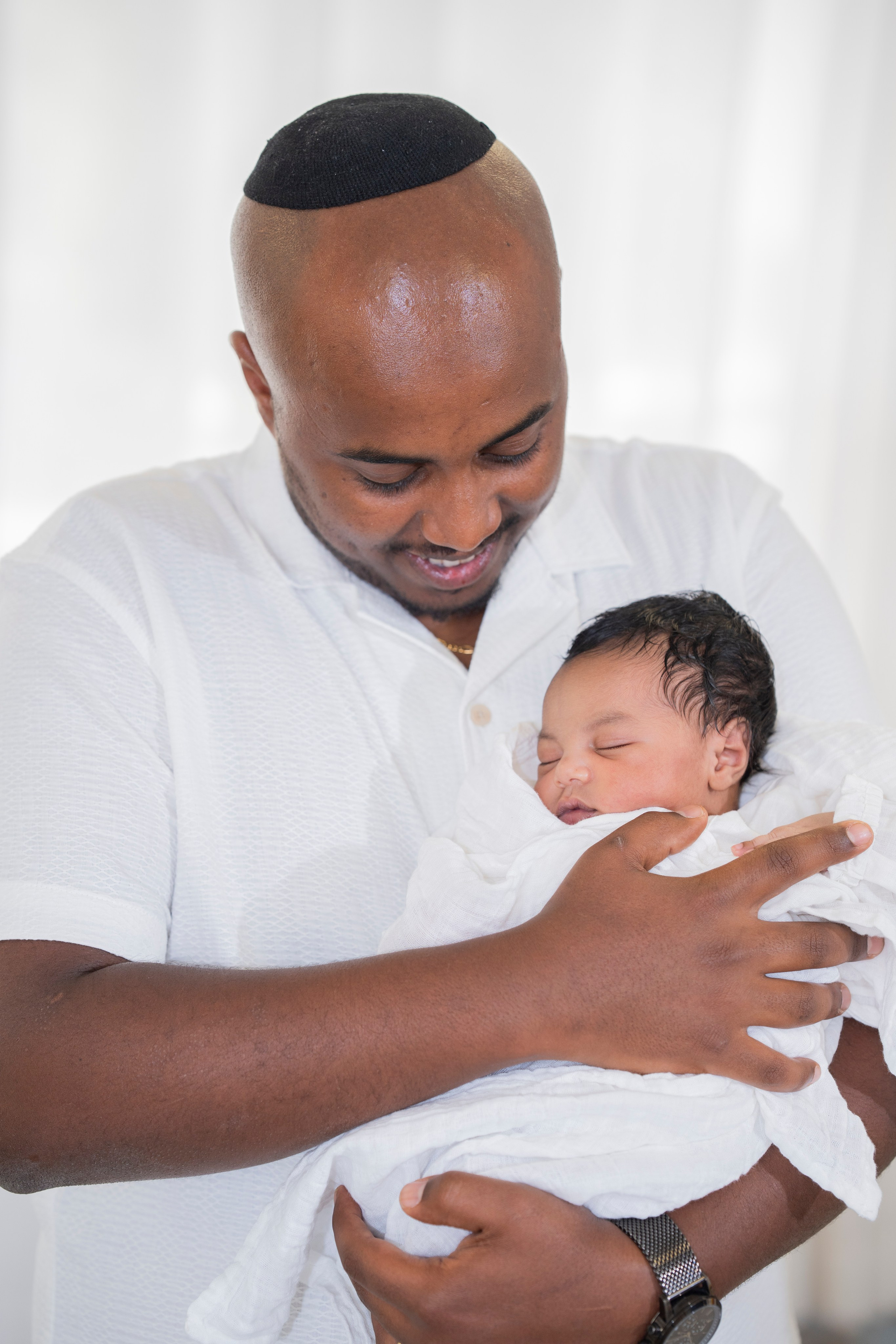 משפחת סלומון. יוסף מזרחי צילום חתונה, ברית וזוגיות. צלם מקצועי שאוהב להוציא אתכם הכי יפים ברגעים הכי מרגשים