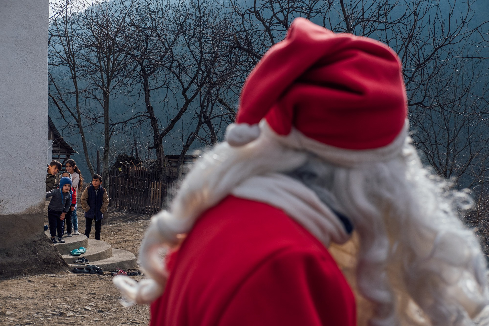 Şaxta Baba Ucqar Dağ Kəndlərində - Sosial Layihə. Bakıda Peşəkar Tədbir, Love Story və Təbiət Fotoqrafı — Elşən Baba