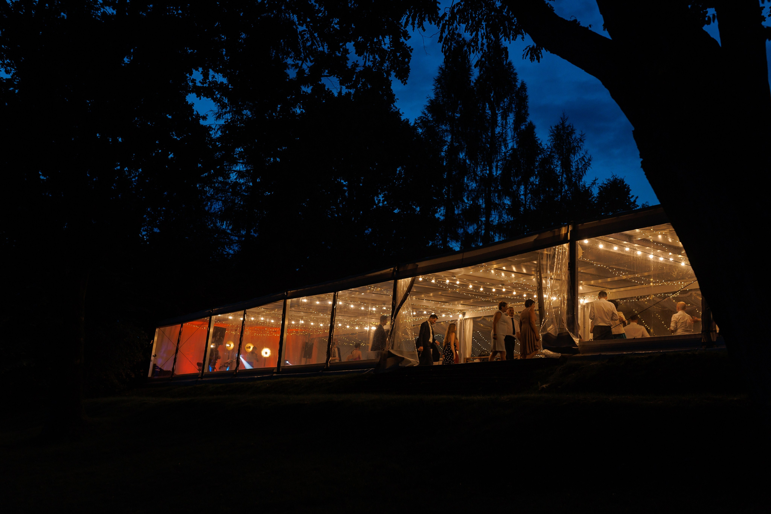 Kamila & Jorg. Dwor Sireakow. 26.07.2025. Fotograf ślubny i rodzinny w Krakowie Yana Klymova