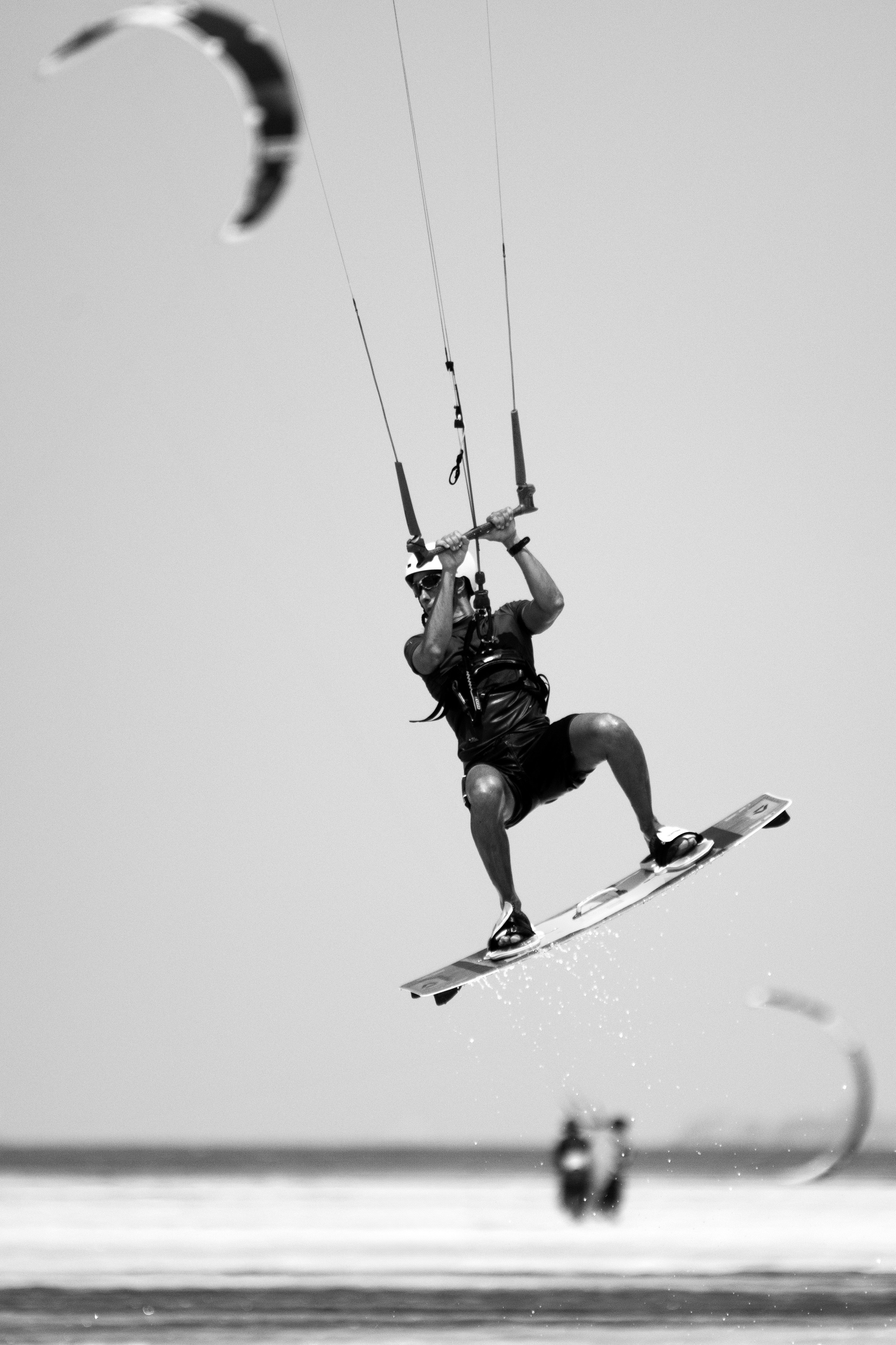 Kite surfing. Photographer Sri Lanka
