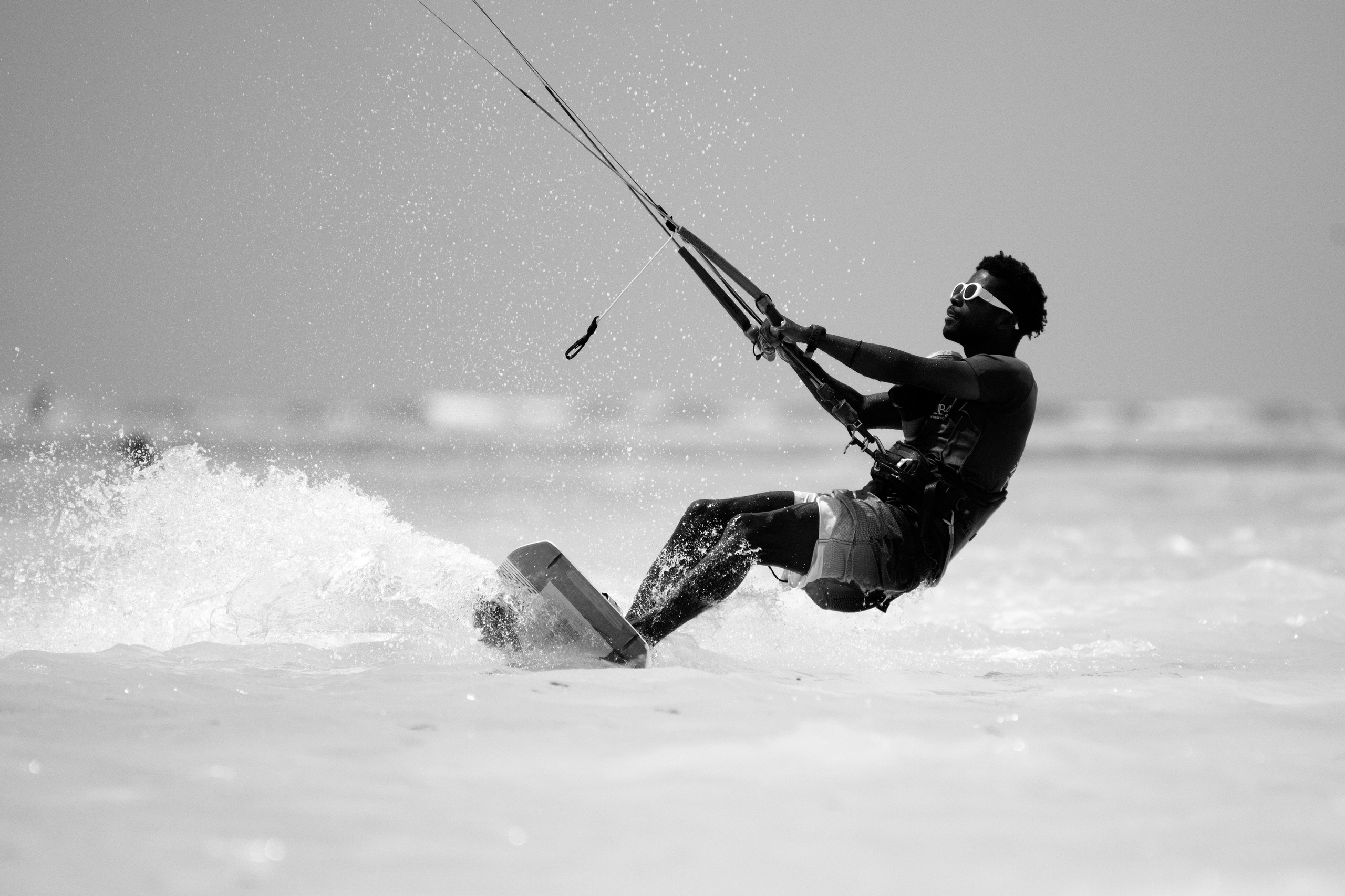 Kite surfing. Photographer Sri Lanka
