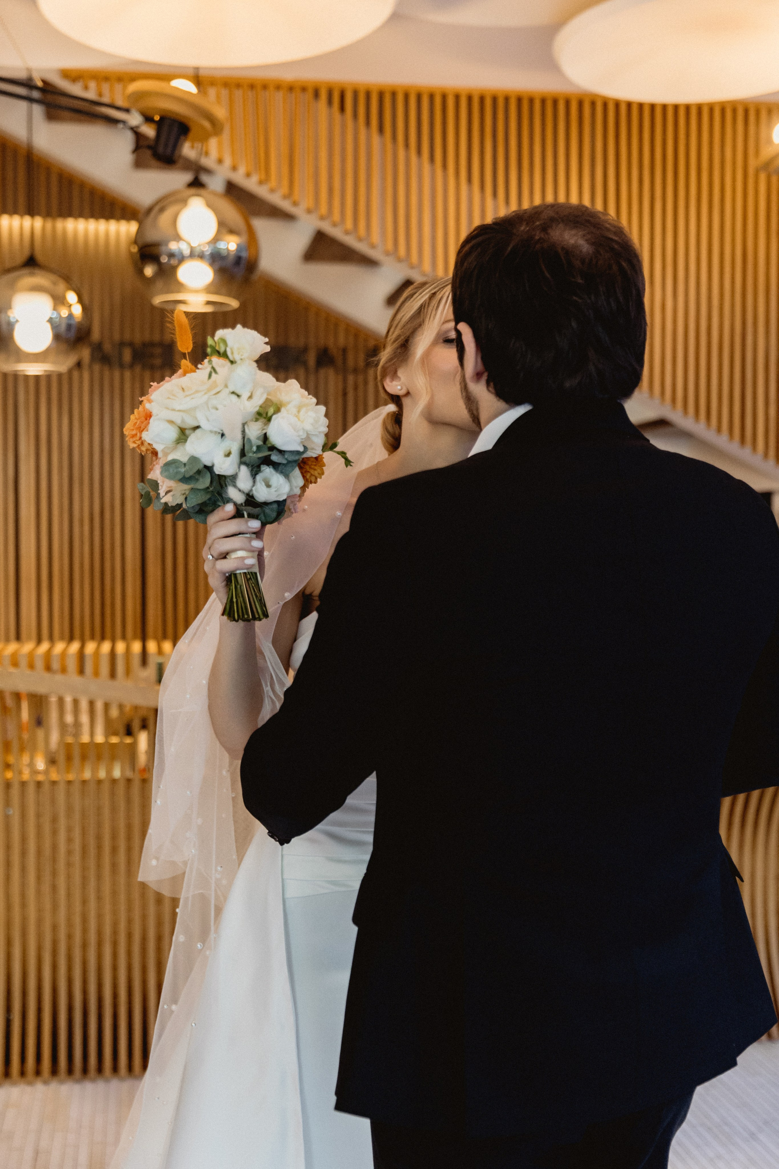 Alexandra & Koba. Photographer Anna Nazarenko