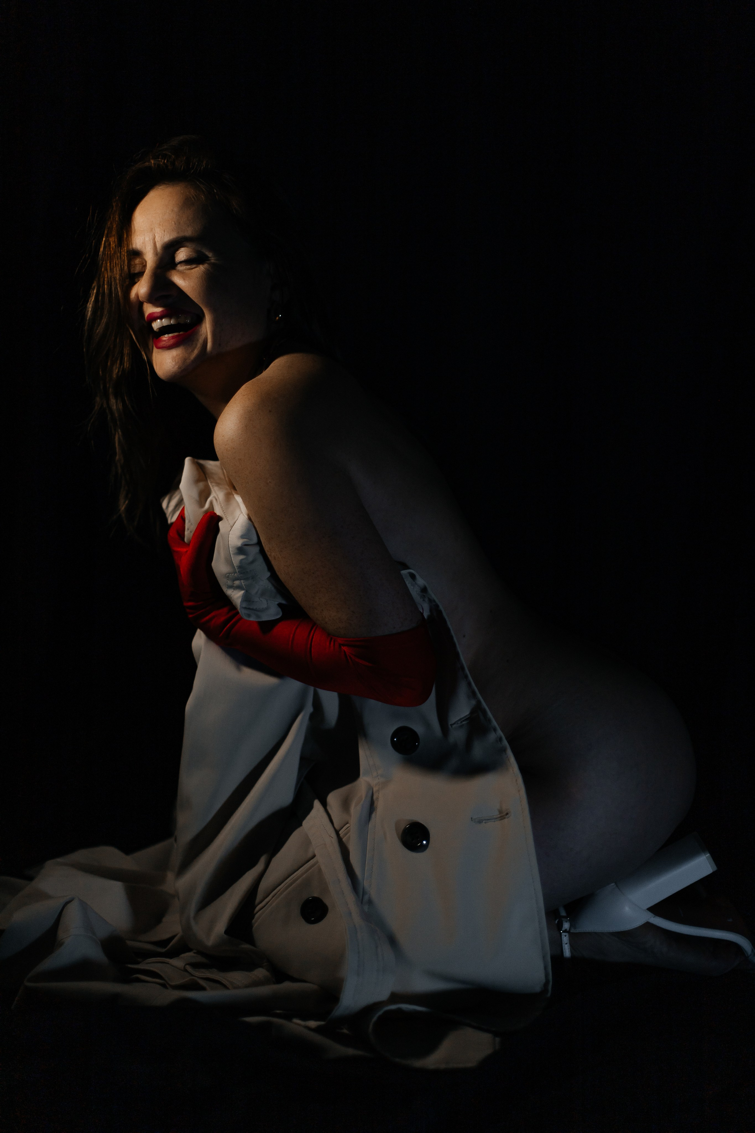 Sex PHOTOs Olja. PHOTOgrapher Germany MARBURG