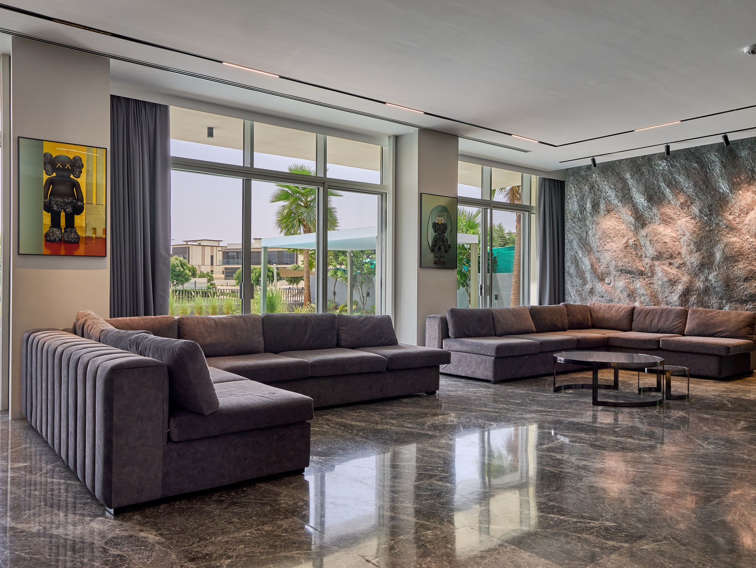 Real Estate Photography in Dubai — Interior & Villa Photos for Bayut, Airbnb, Property Finder. Hotel Photographer in Dubai — Interiors & Commercial by Oleg Novikov