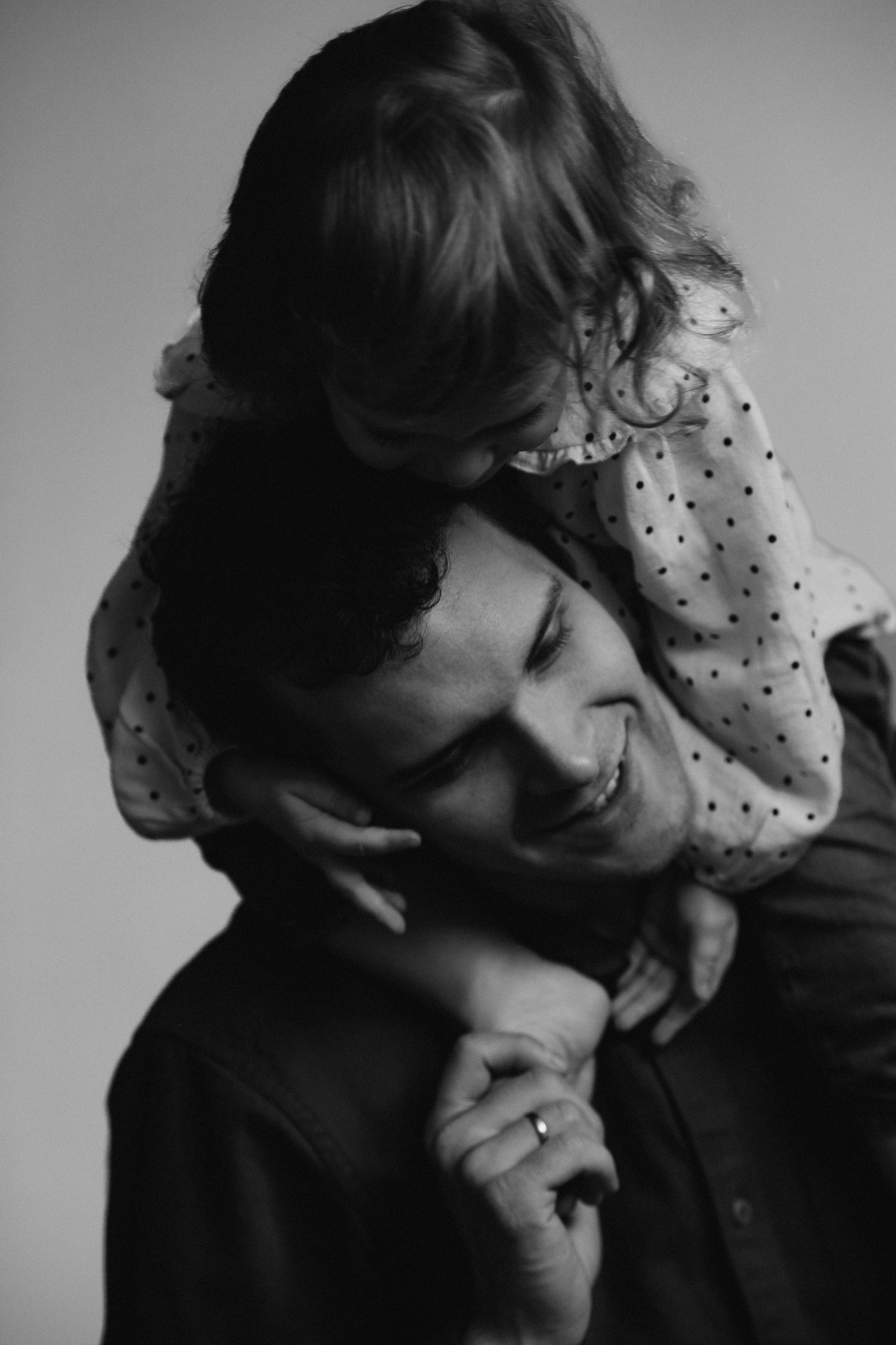 Папа и дочка. Индивидуальный и love story фотограф в Алматы Шарычева Ирина