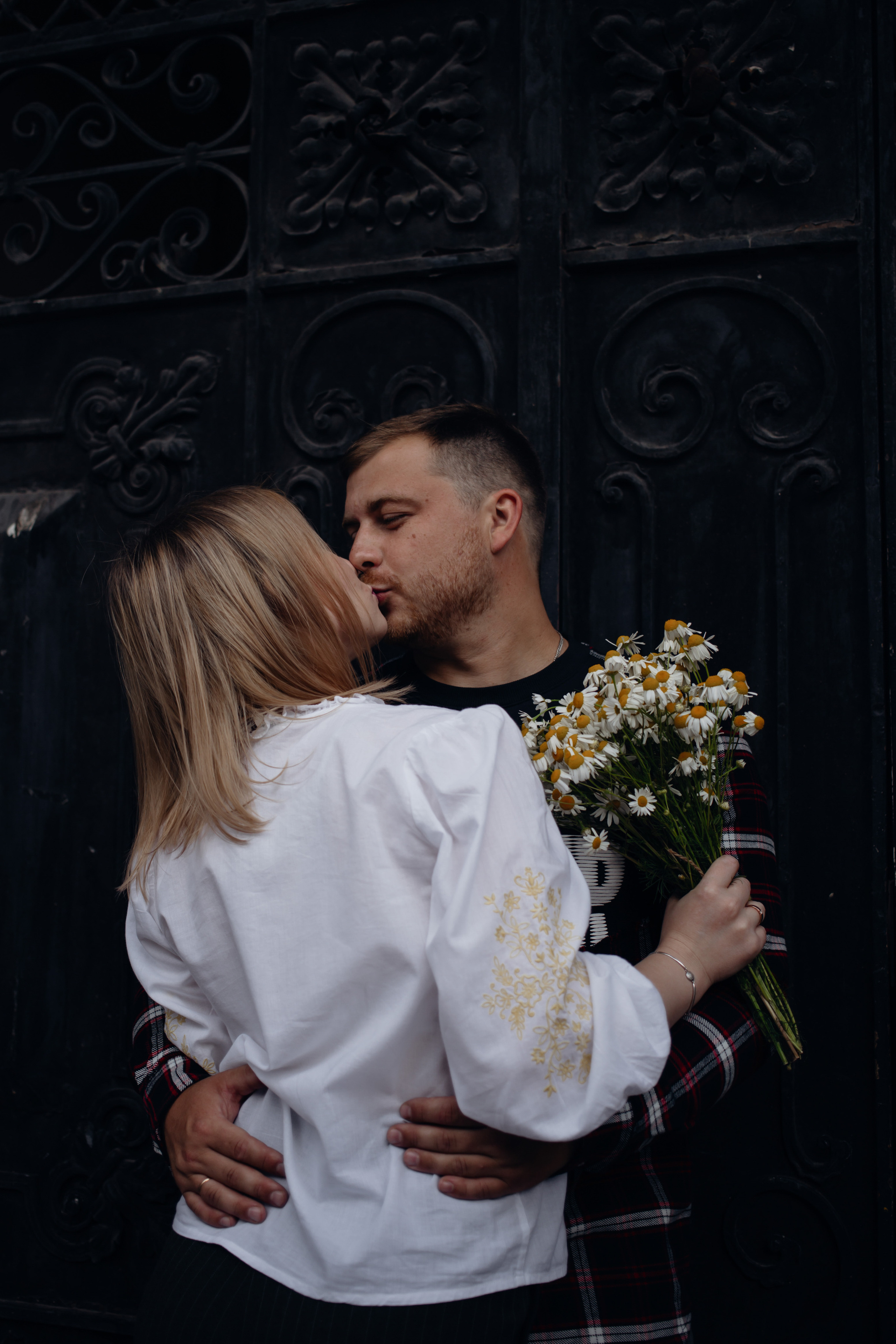 Екатерина и Сергей. Индивидуальный и love story фотограф в Алматы Шарычева Ирина