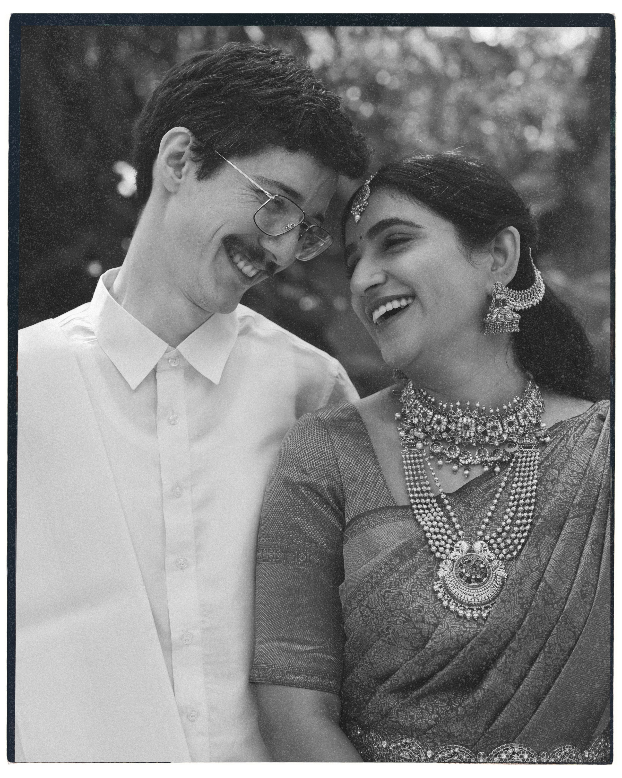Wedding & Editorial Photographer | Anandshivadas