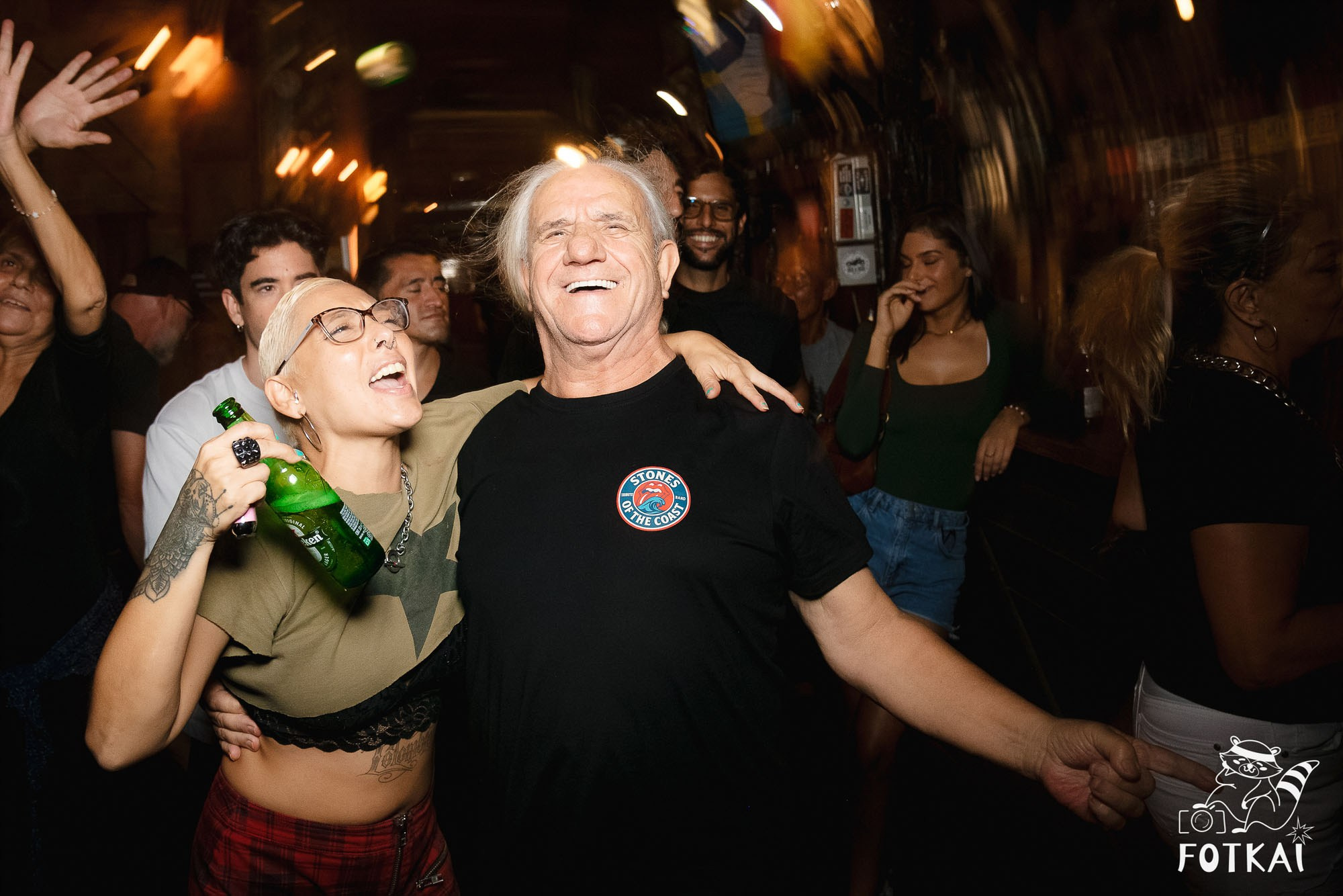 Get Back en El Paso Bar – Noche de Rock en Vivo | Reportaje Fotográfico Oktoberfest | FOTKAI