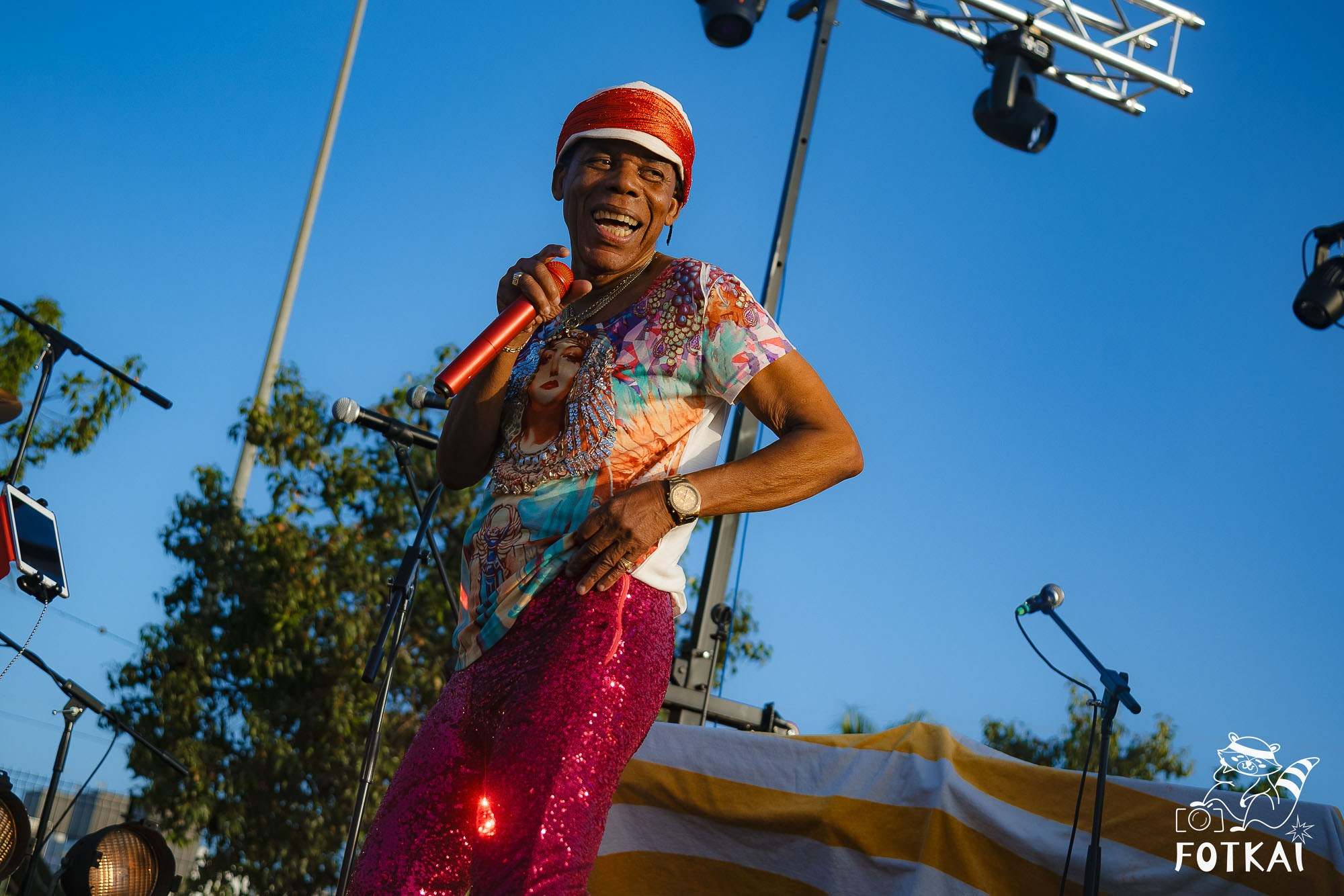 Good Times, tributo a Nile Rodgers & Chic en Benijófar — Fotos del evento 2026 | FOTKAI