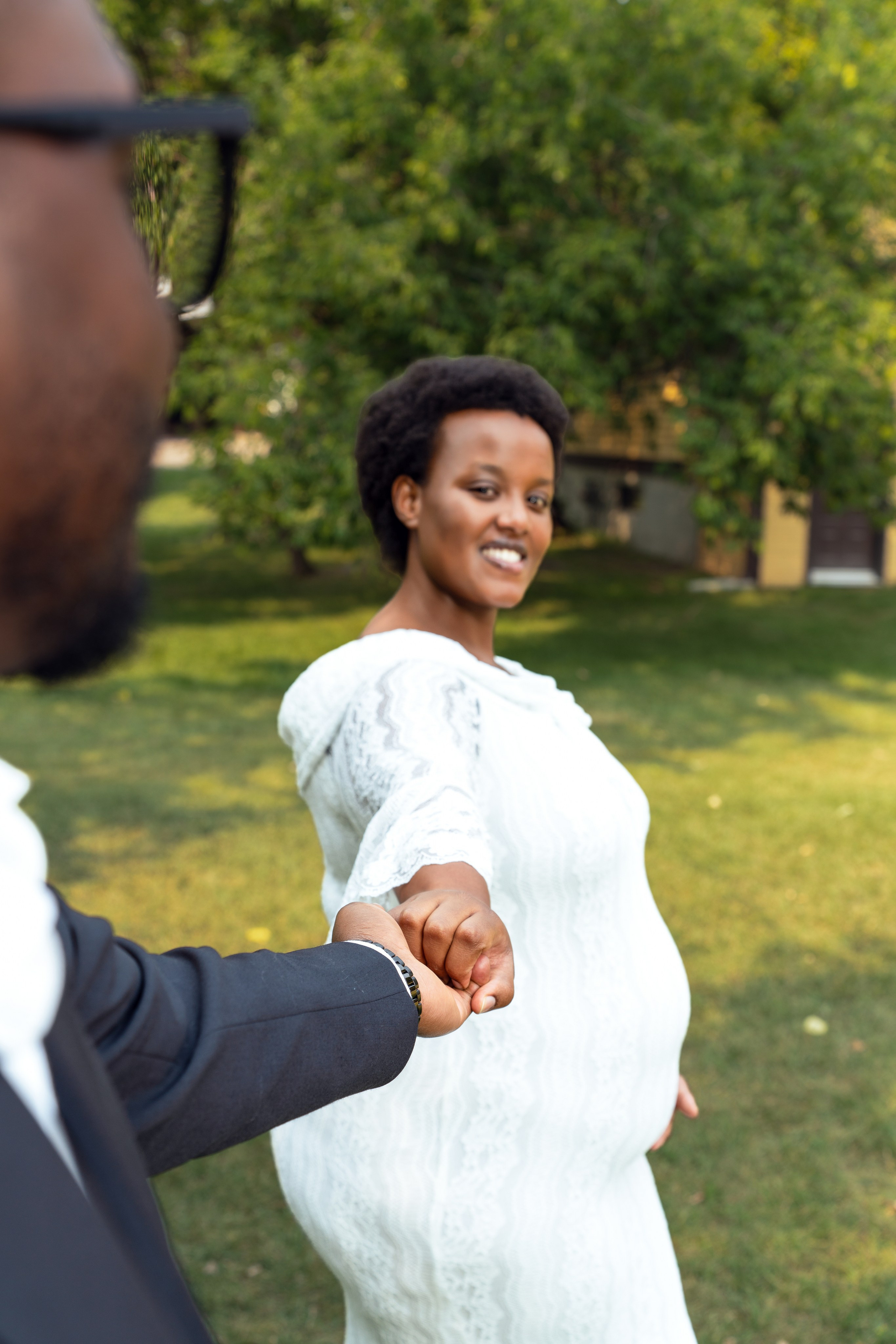 Grâce’s Maternity Session. Engagement, Wedding & Family Photographer in Calgary | allo Photography