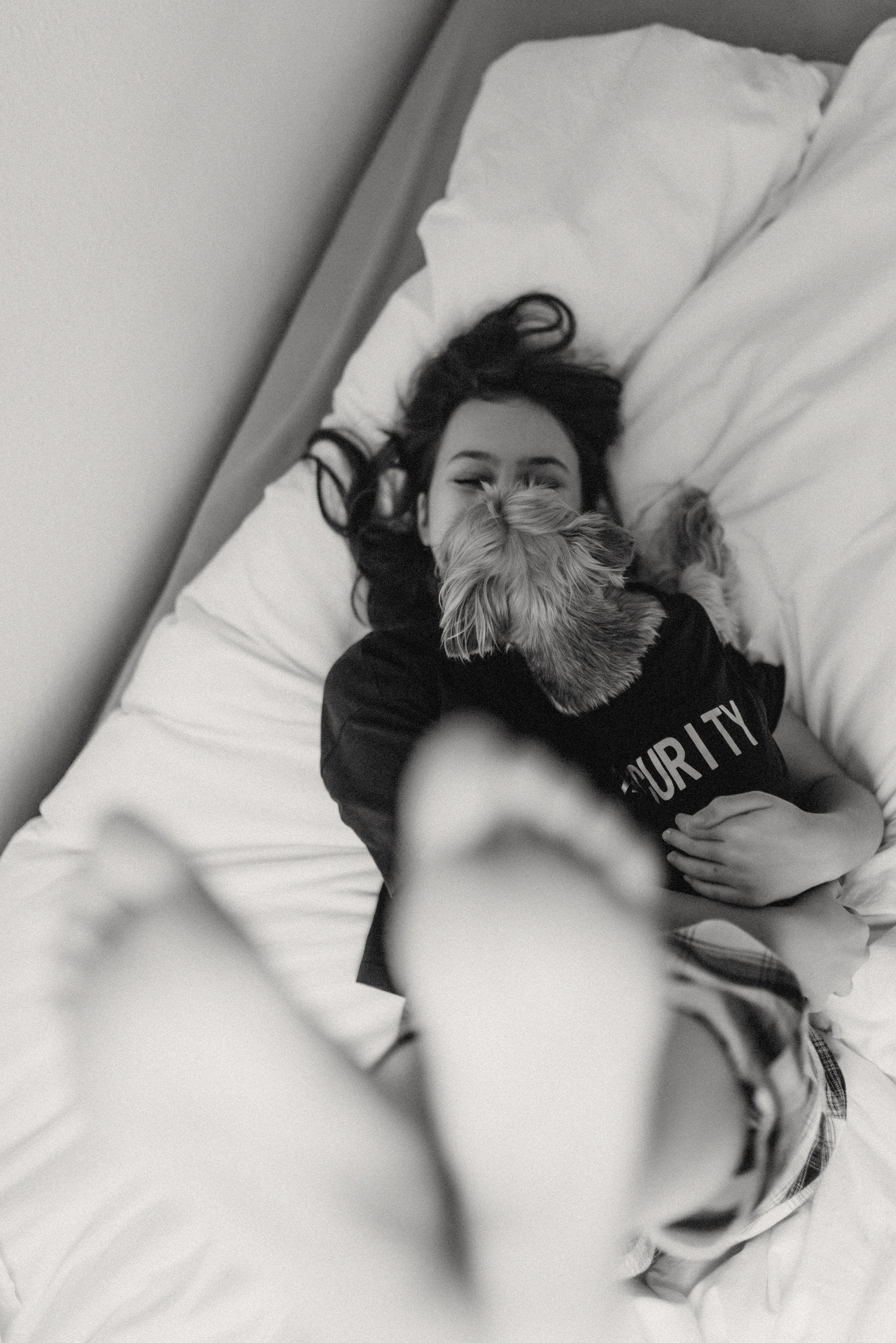 Домашняя фотосессия мама и ребенок. Семейный фотограф Лейпциг, Германия