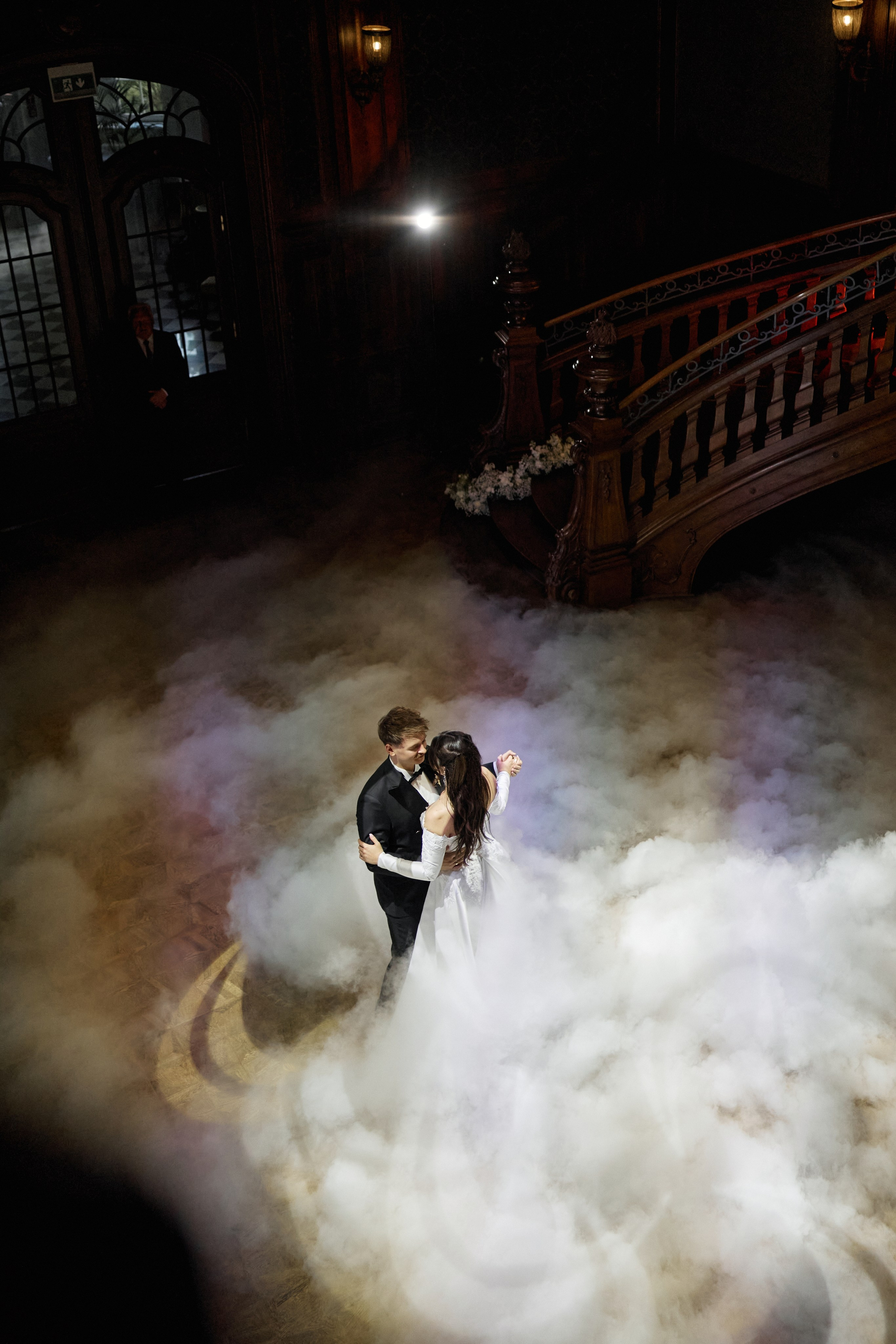 Wiktoria & Kacper. Pałac Goetz. Fotograf ślubny i rodzinny w Krakowie Yana Klymova