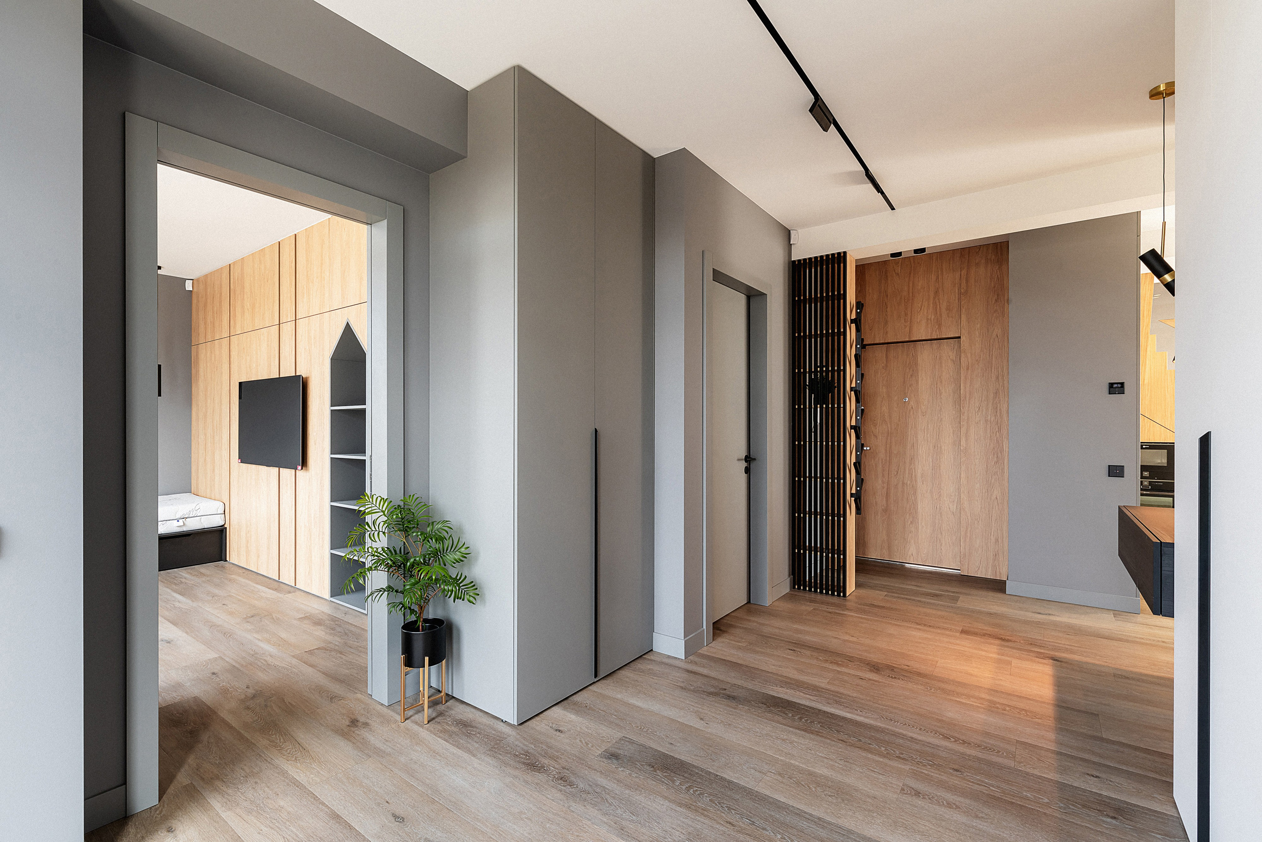 Flat on Buļļu st. Fotogrāfs Rīgā. Gīmenes, individuālās un dažādu produktu fotosesijas