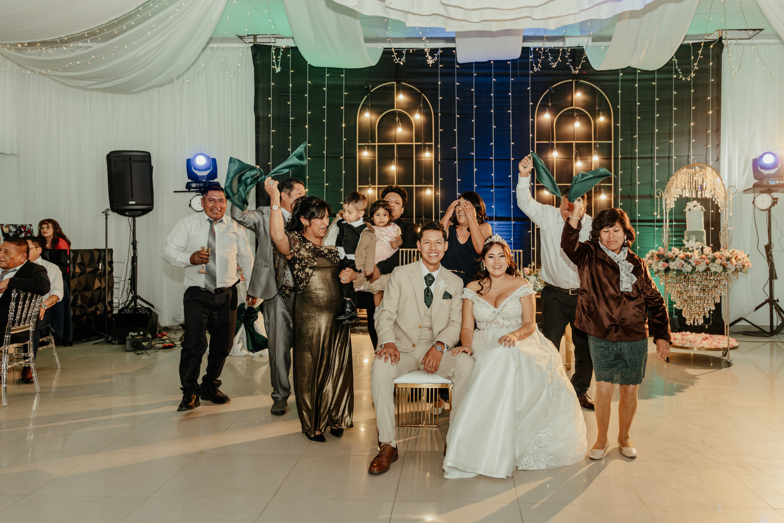ANGIE + MANUEL BODA RELIGIOSA. Studio KVTA | Fotografía y Video de Bodas en Arequipa