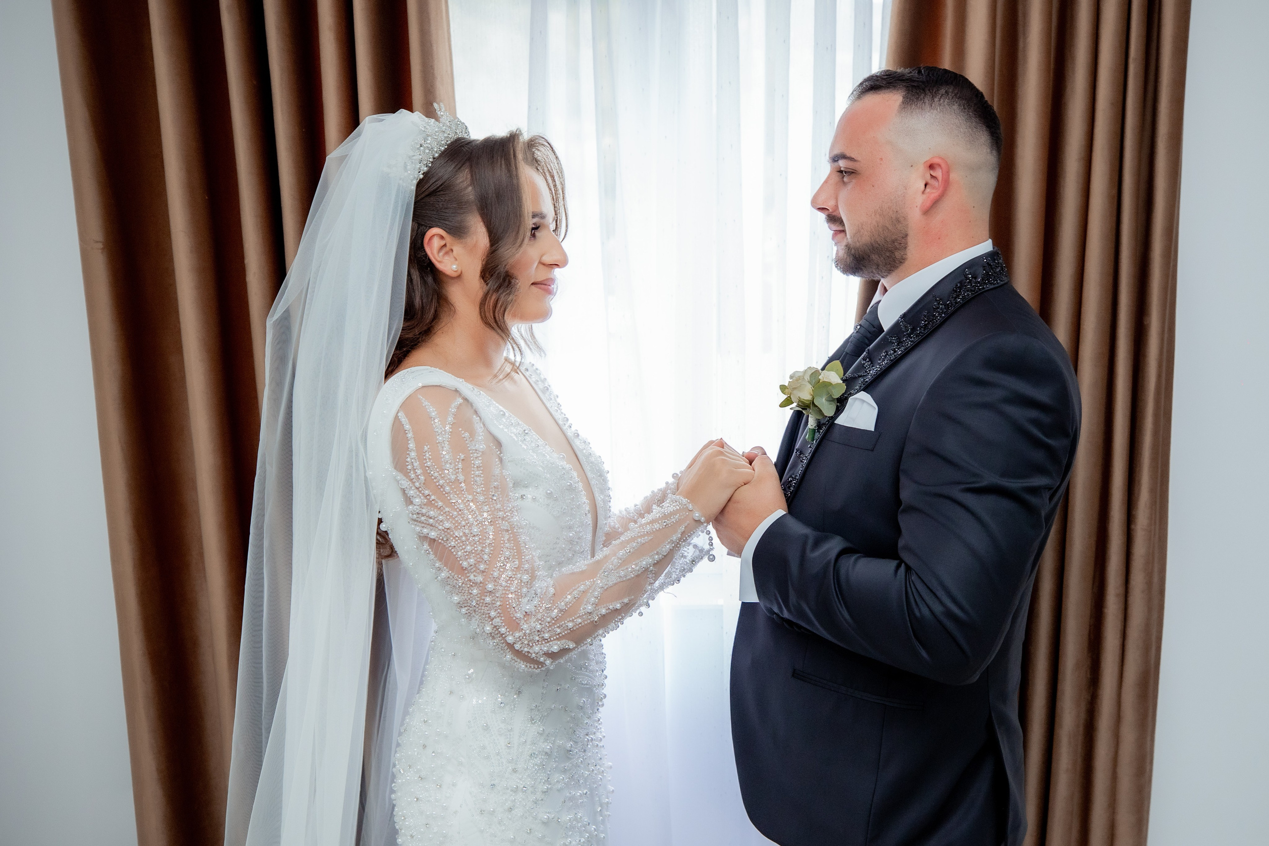 Adrian & Andreea. Foto - Video ACreation