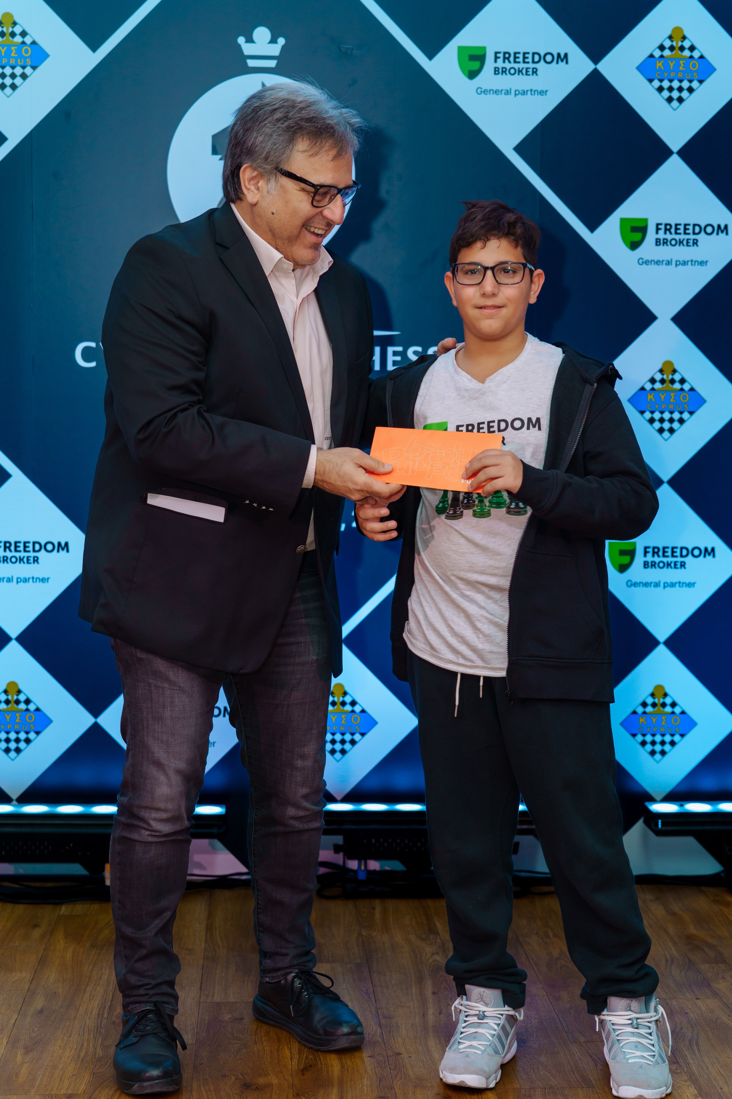 Chess. Photographer in Cyprus