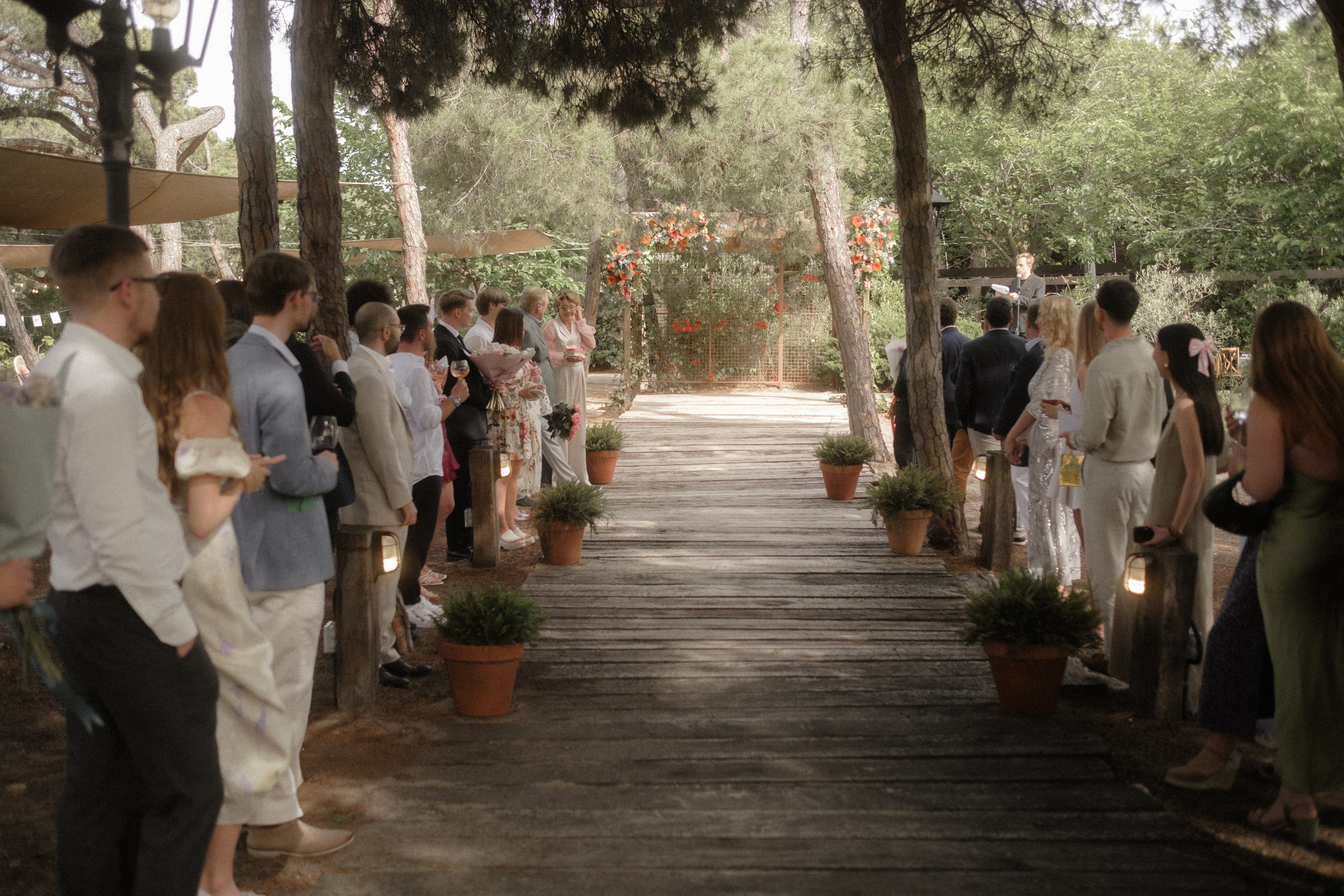 Mari & Tom. Paola wedding photographer / videographer in Barcelona