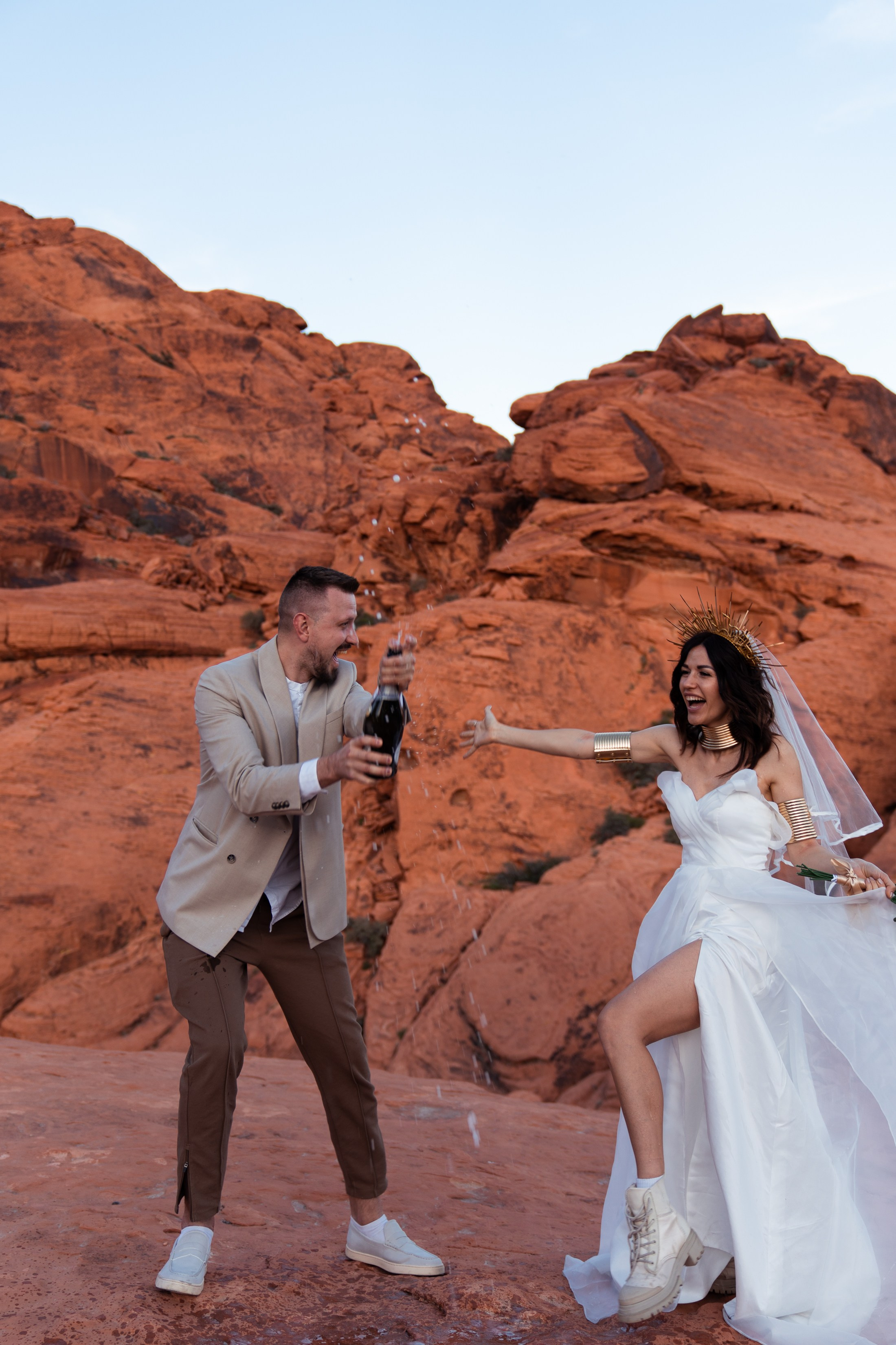 M&S. Wedding & elopement photographer Viktoriya Kravtsov. Las Vegas