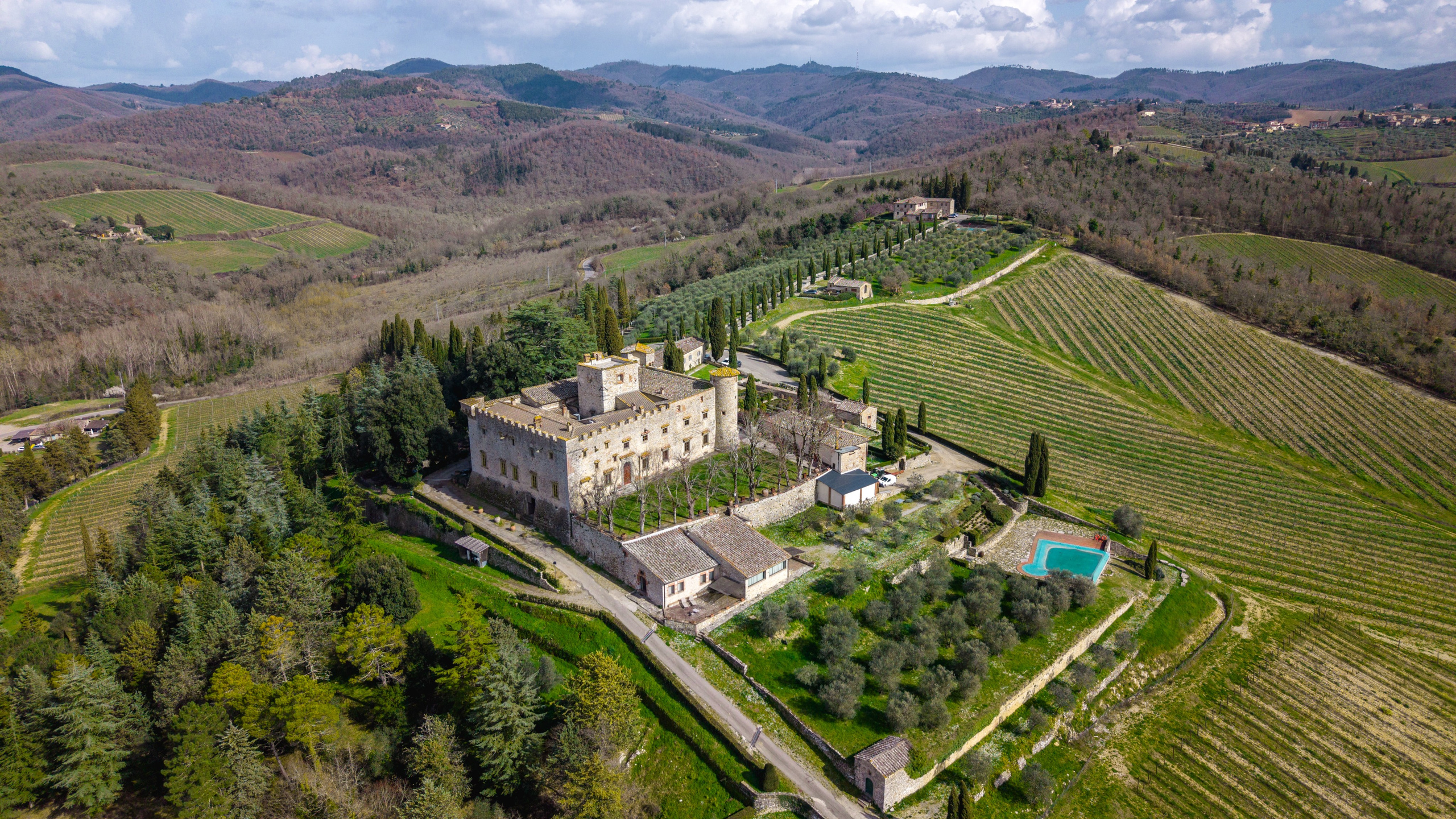 Adoro.Pro — Andriy Doroshkevych — Editorial wedding & event photography and videography in Europe