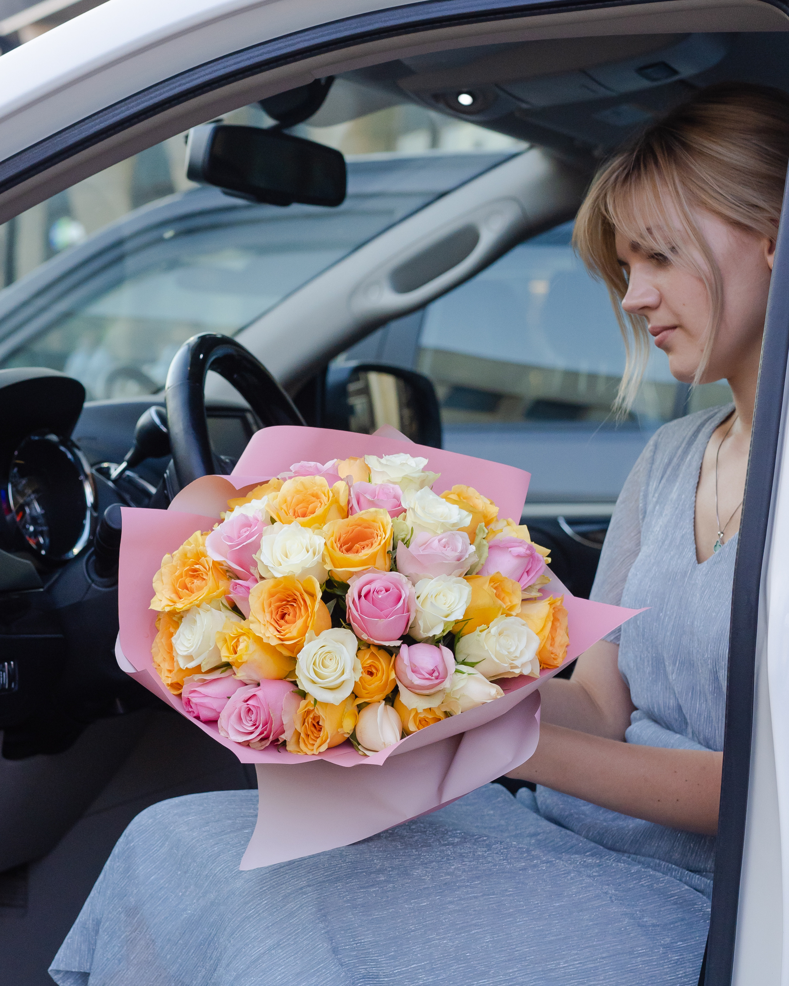 Photography for a flower boutique. Portrait and wedding photographer in New York