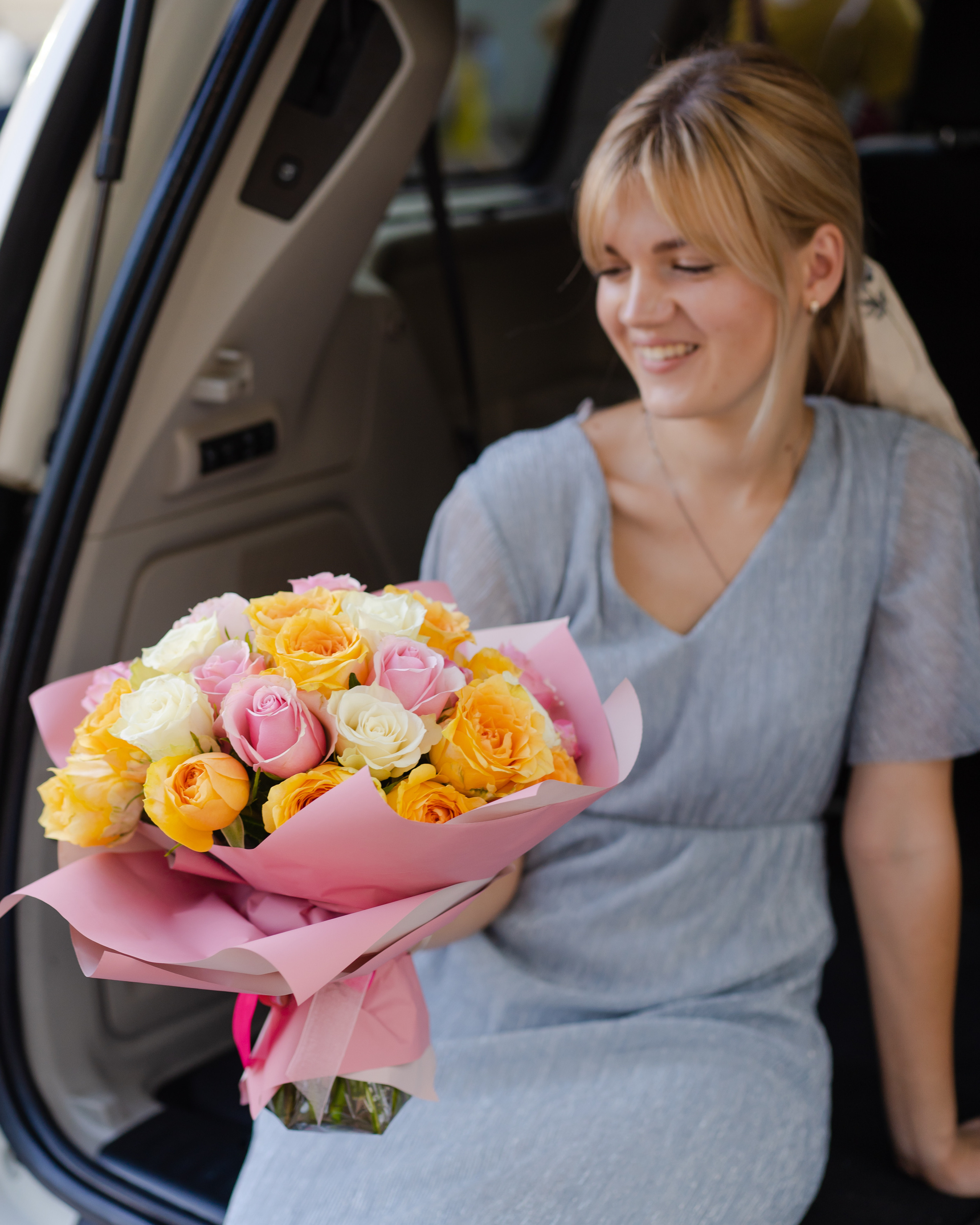 Photography for a flower boutique. Portrait and wedding photographer in New York