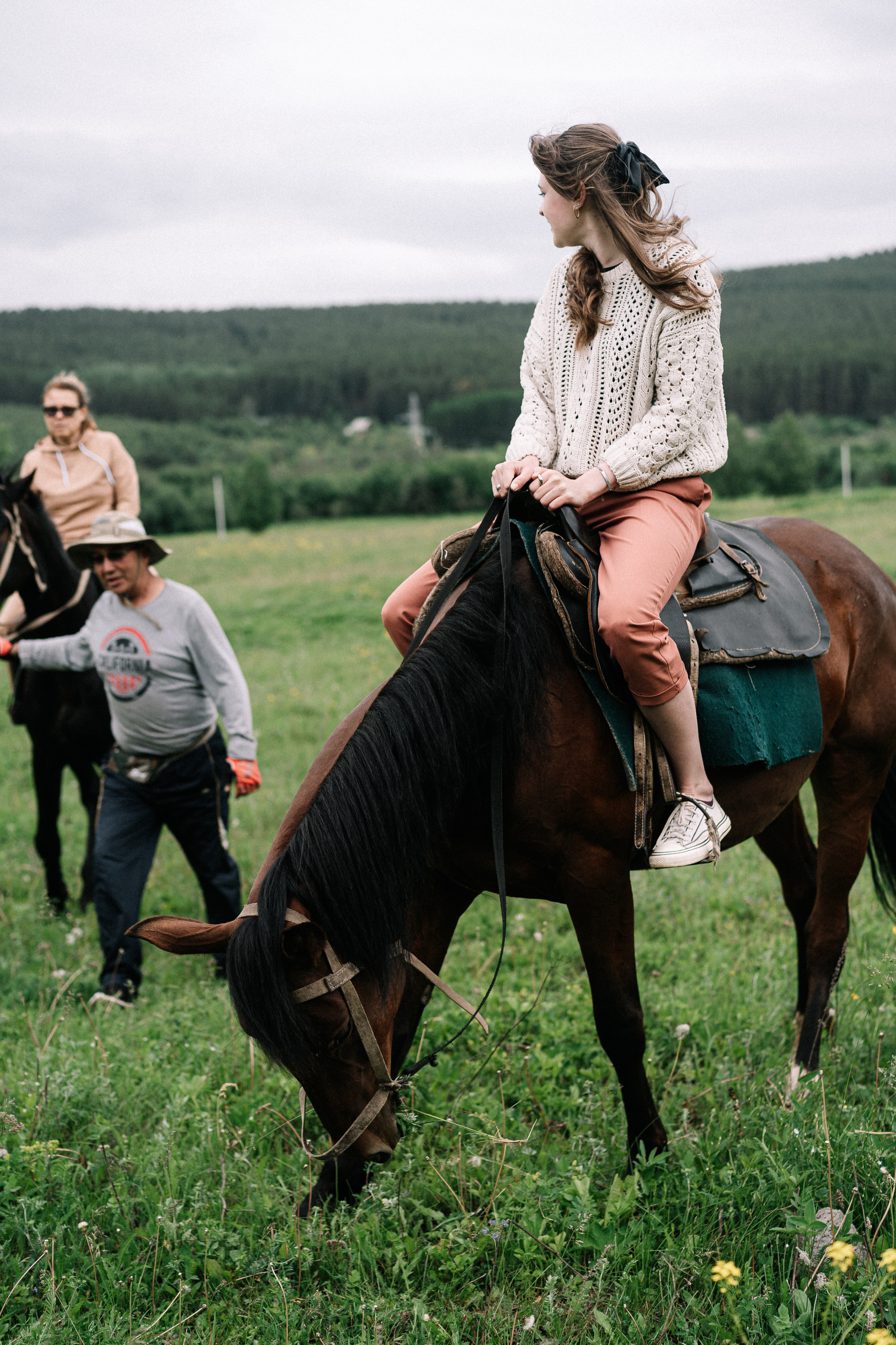 Photo of a couple in the forest. Portrait and wedding photographer in New York