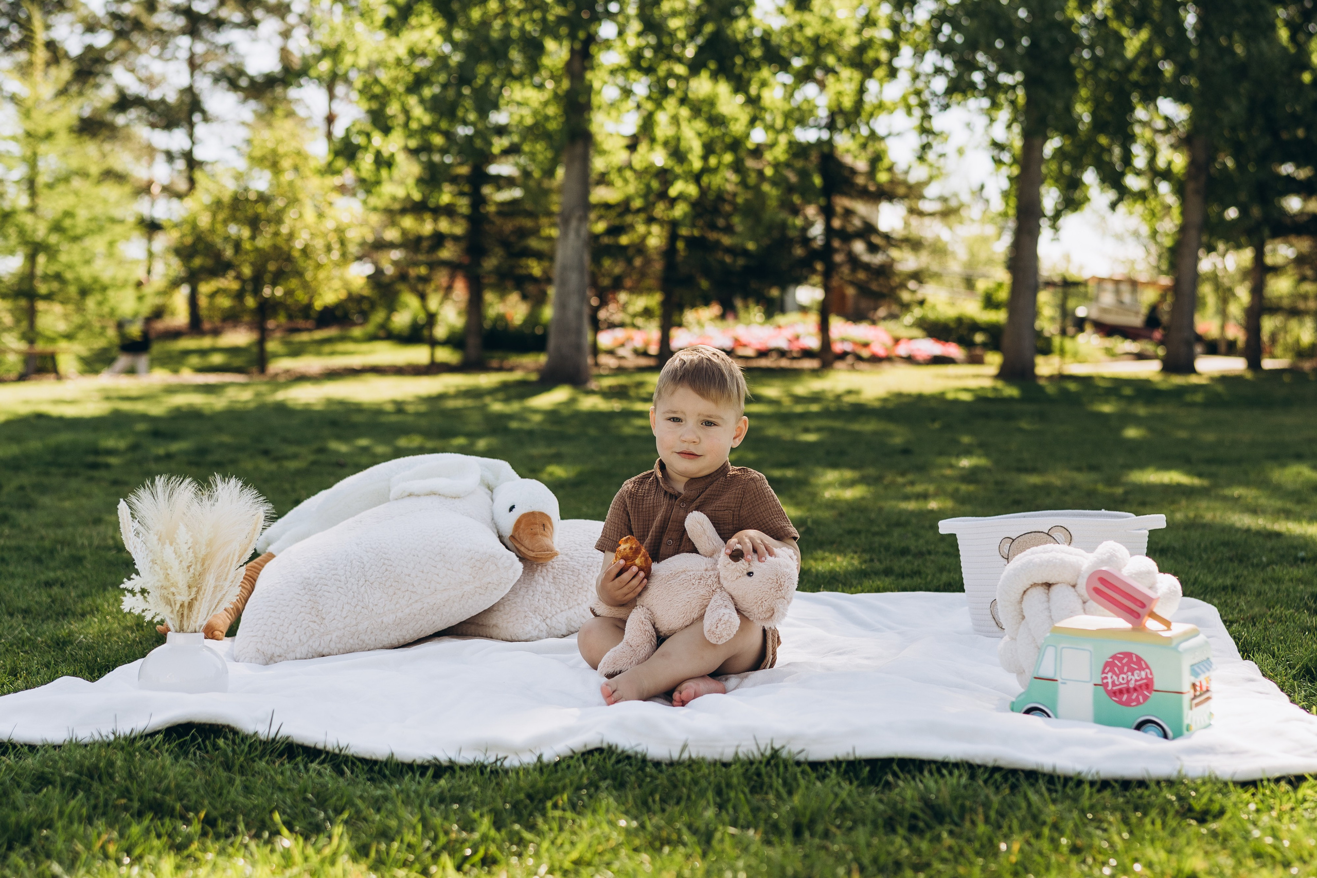 Max. Calgary Wedding & Lifestyle Photographer — Yevhen Polishchuk