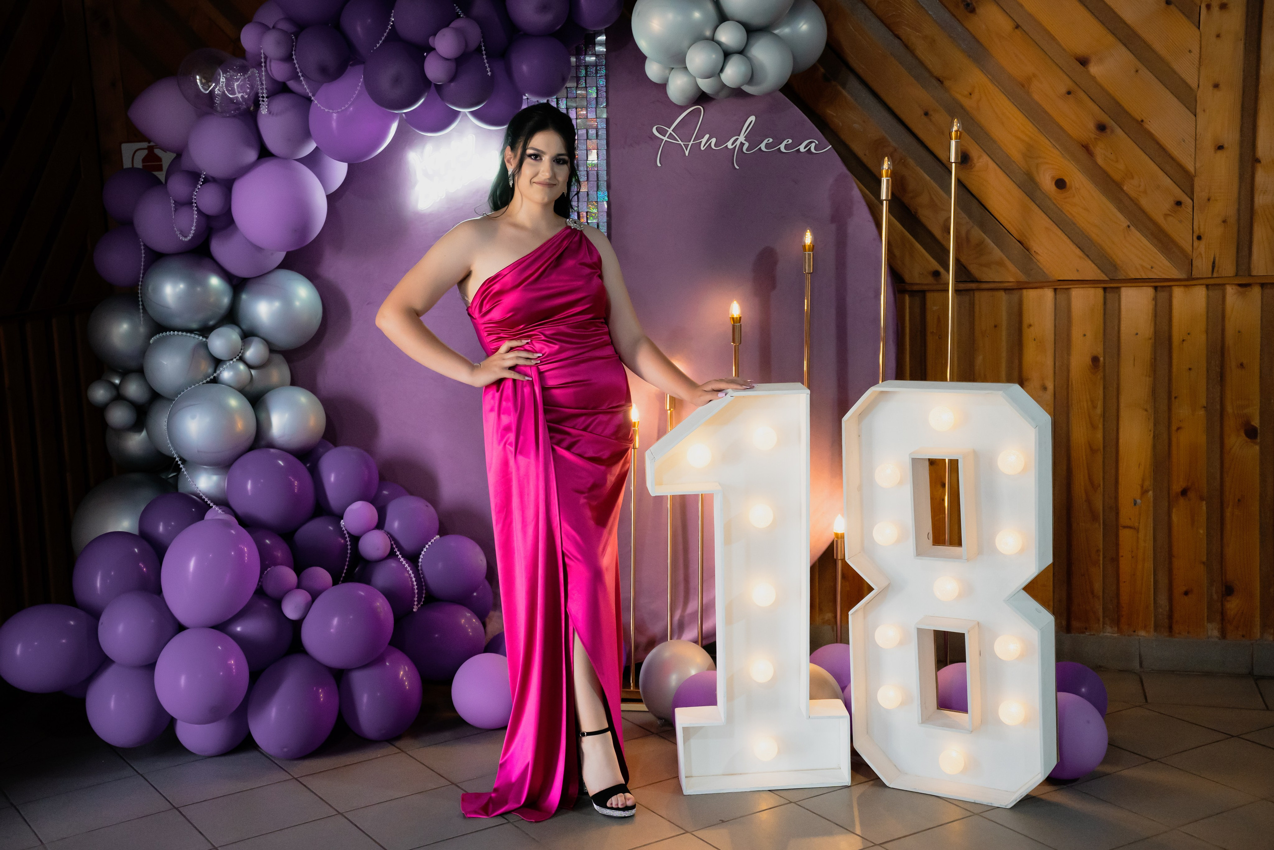 18 ANI - UN NOU ÎNCEPUT