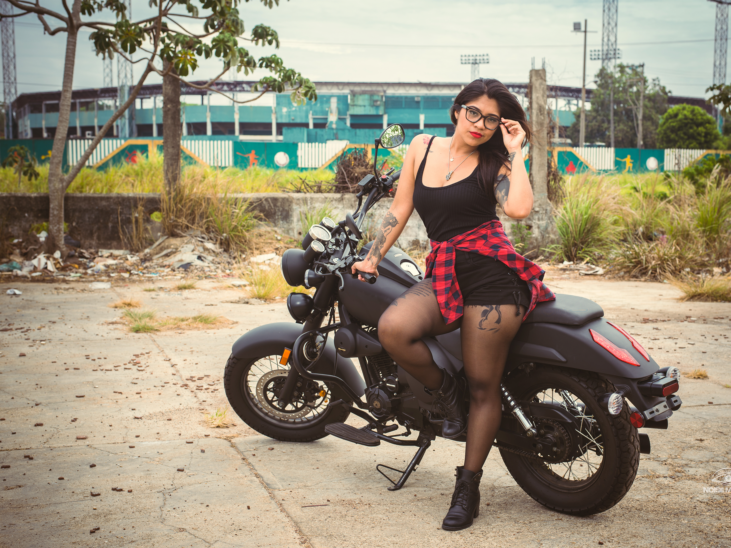 Contacto. Fotografía Profesional - Noise Motion