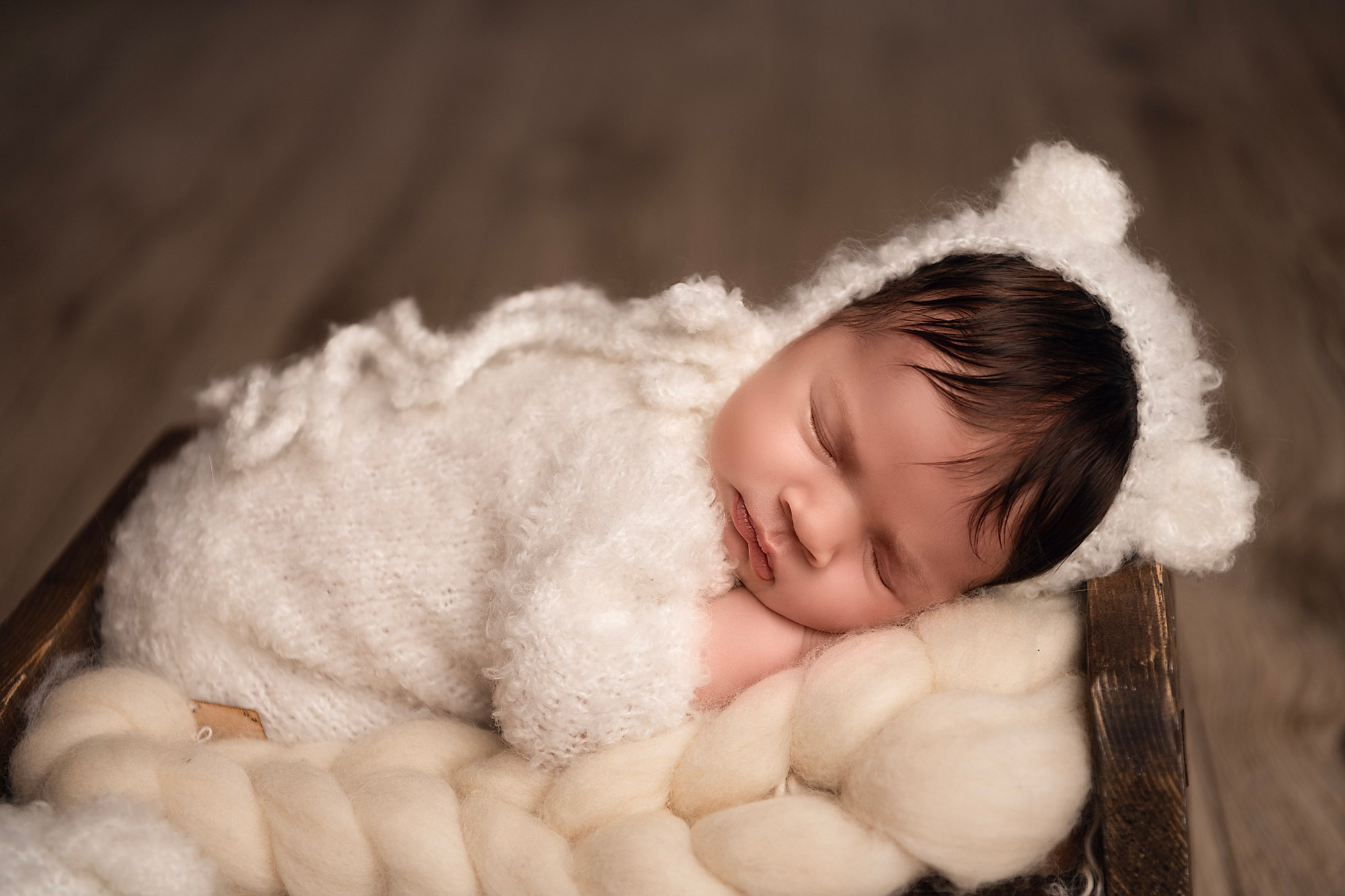 Sesja newborn. VideofotKA.pl