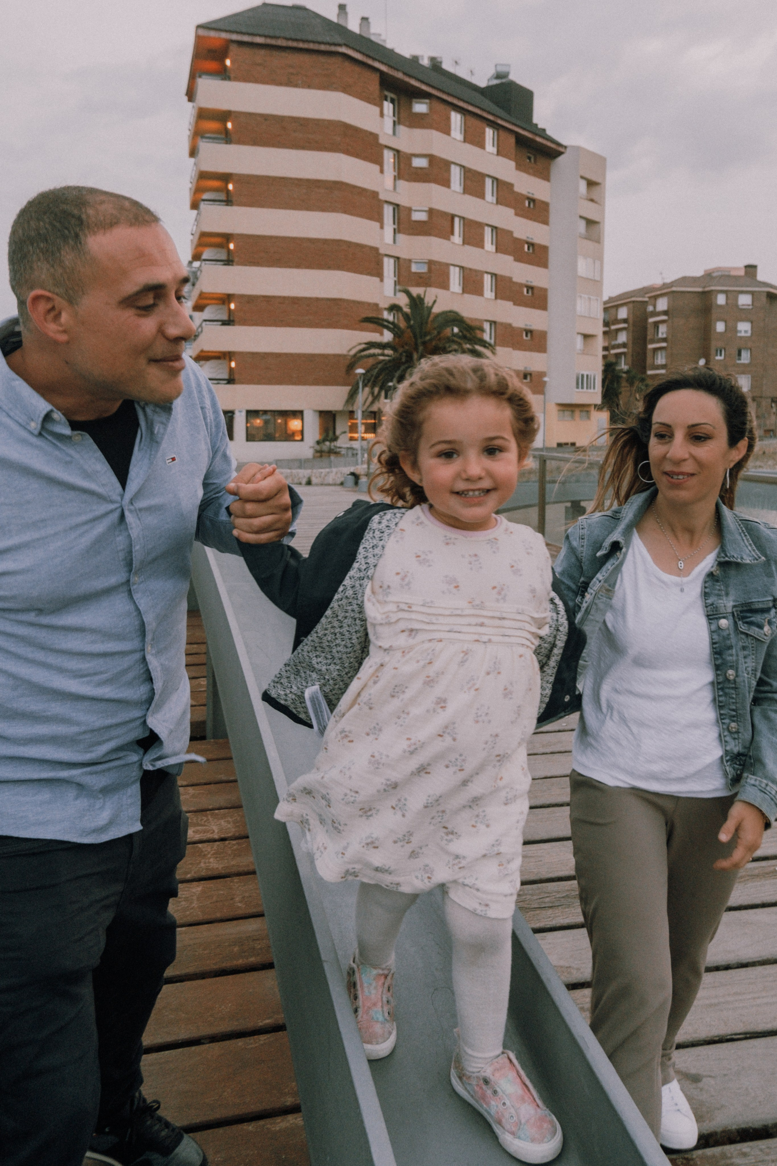 Семейная фотосессия на пляже. Профессиональная фотосъемка в Калафелле — Елена Медведева