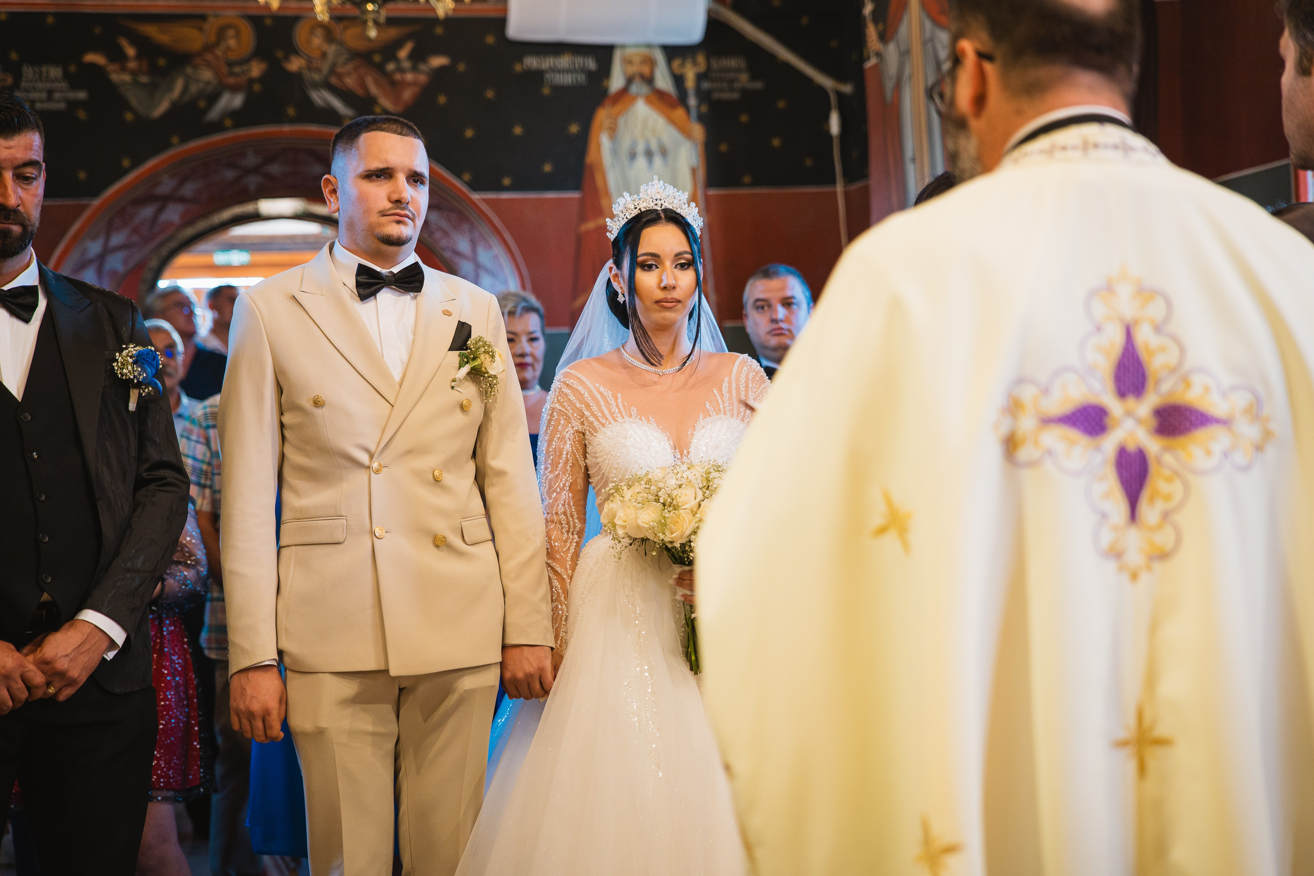 Bella & Adi. Foto Studio — Fotograf de evenimente, nunti, botezuri, portrete