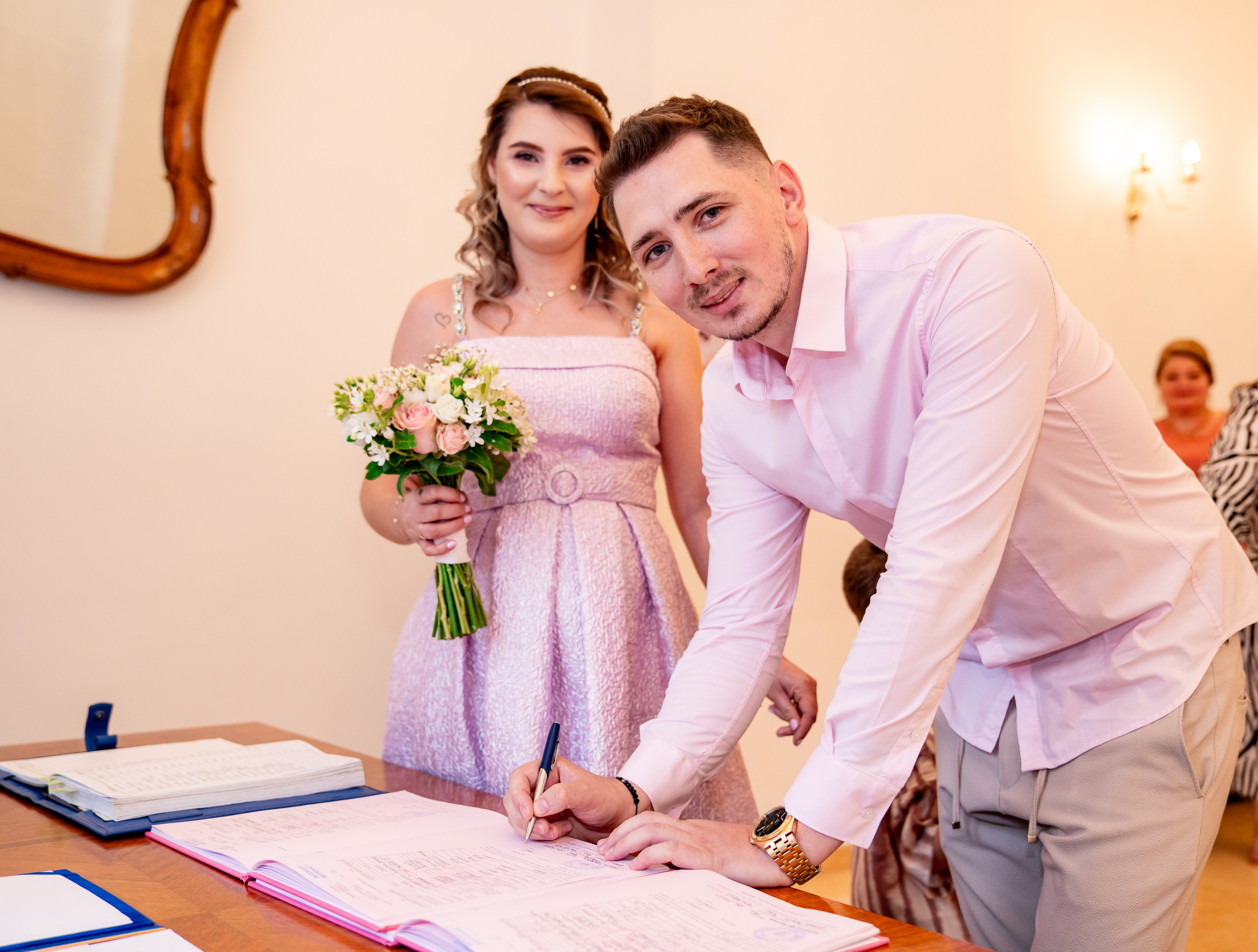 Alex & Flori Cununie Civilă. Fotograf de evenimente, nunta, botez, portrete - FotoStudio