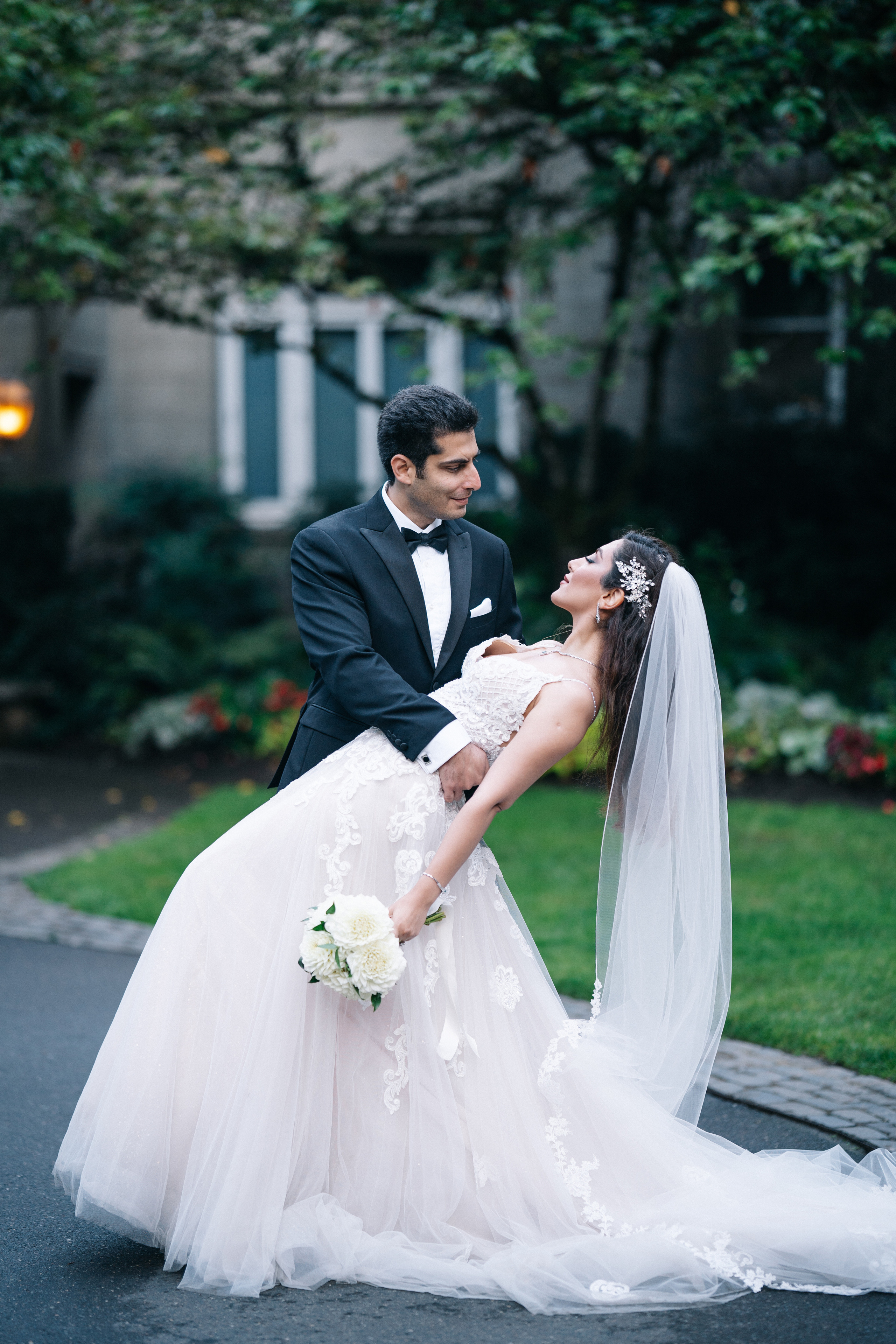 Aigin&Merhzad. Photographer