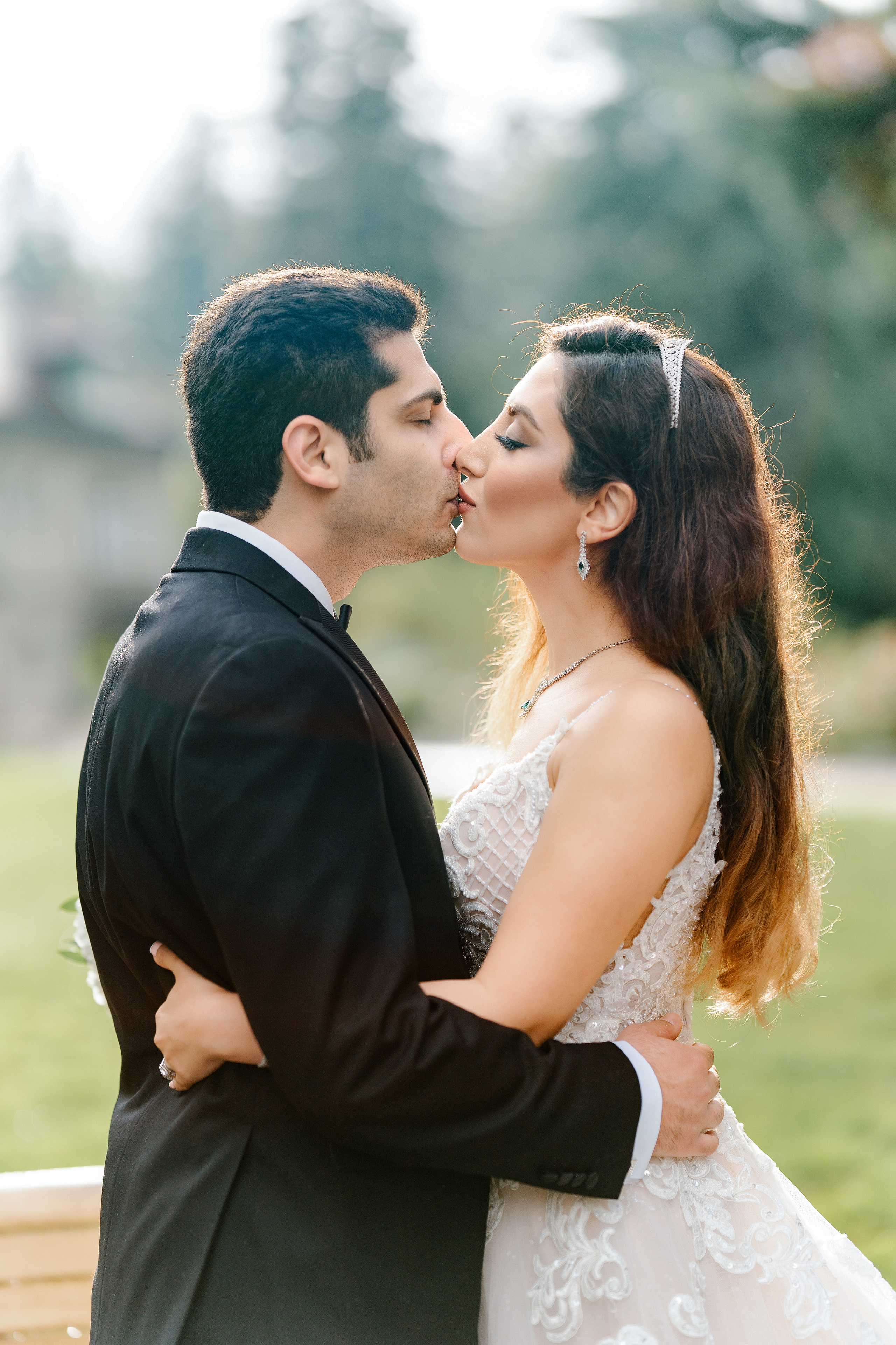 Aigin&Merhzad. Photographer