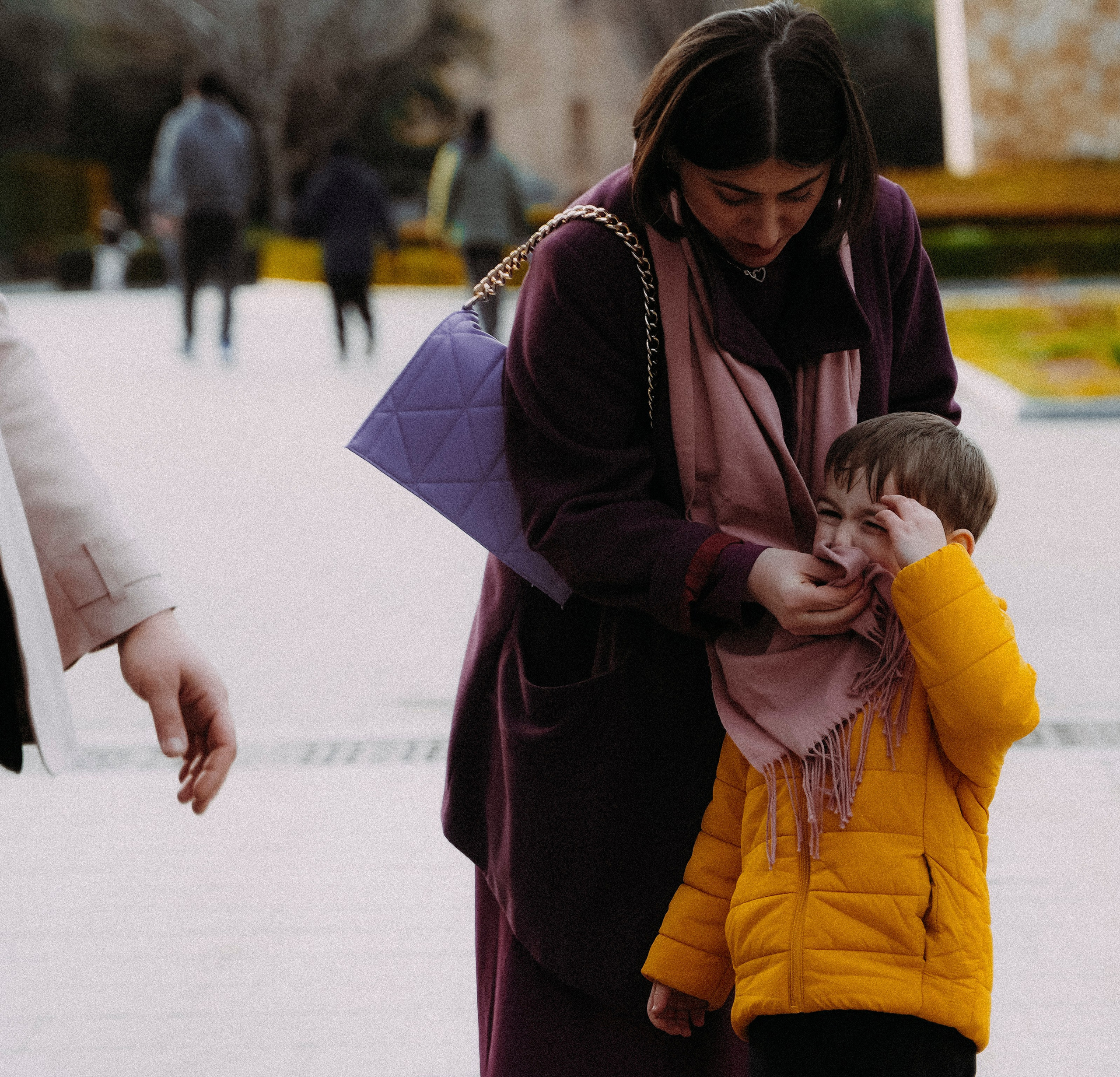 ТБИЛИСИ 2023-2024. Стрит-фотография, полная абсурда, идиотизма и красоты