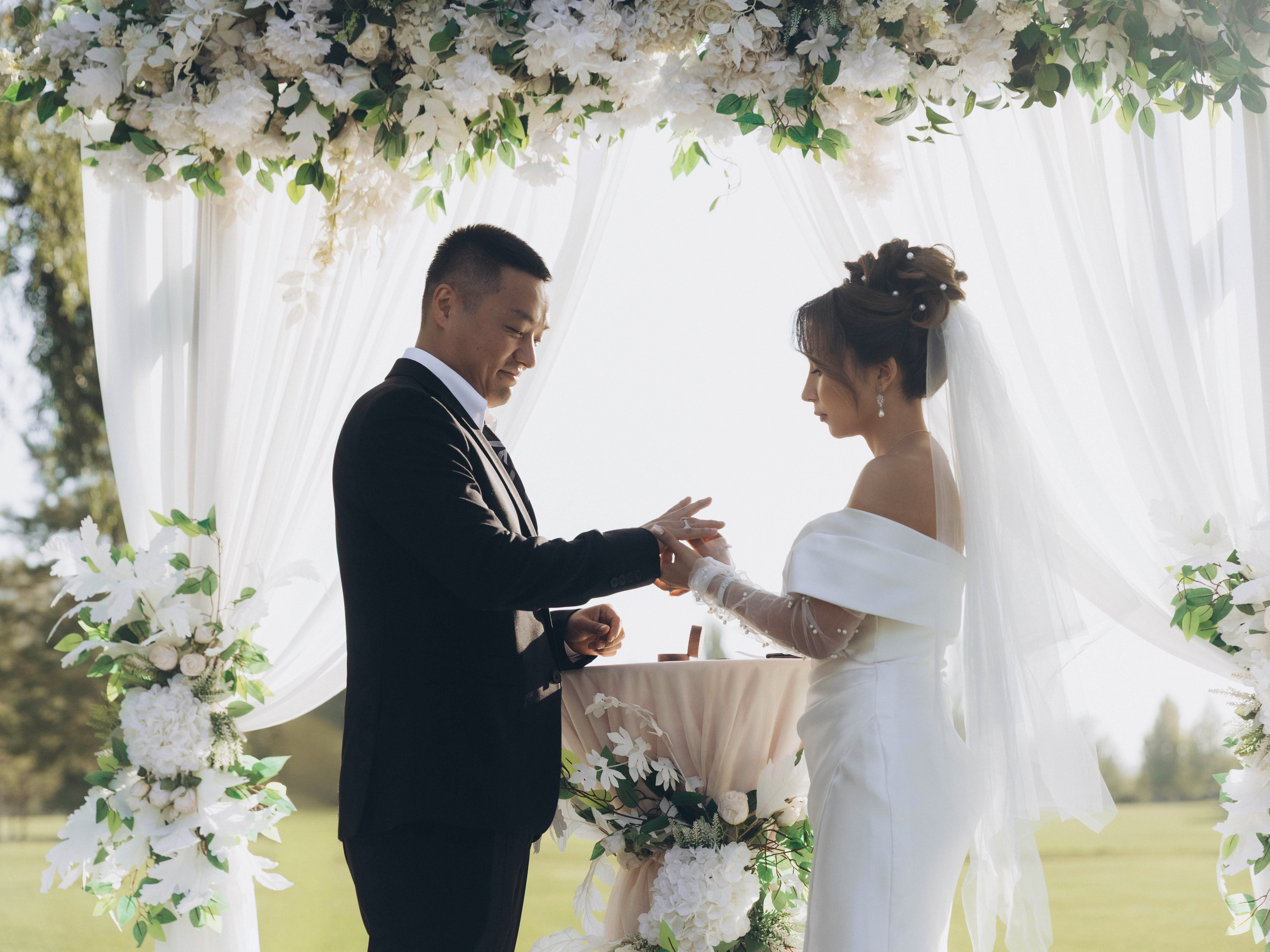 Мадина@Женя. Валерия Вартанова. Фотограф