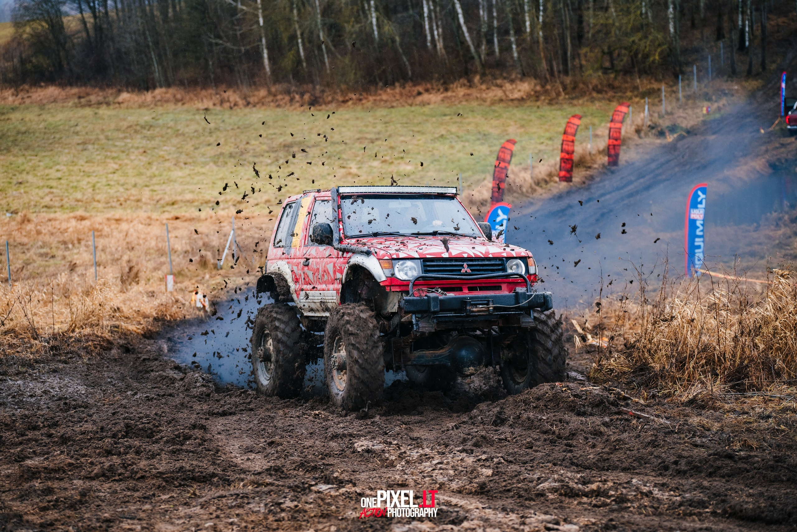 OFFROAD Parkas 2023. OnePIXEL