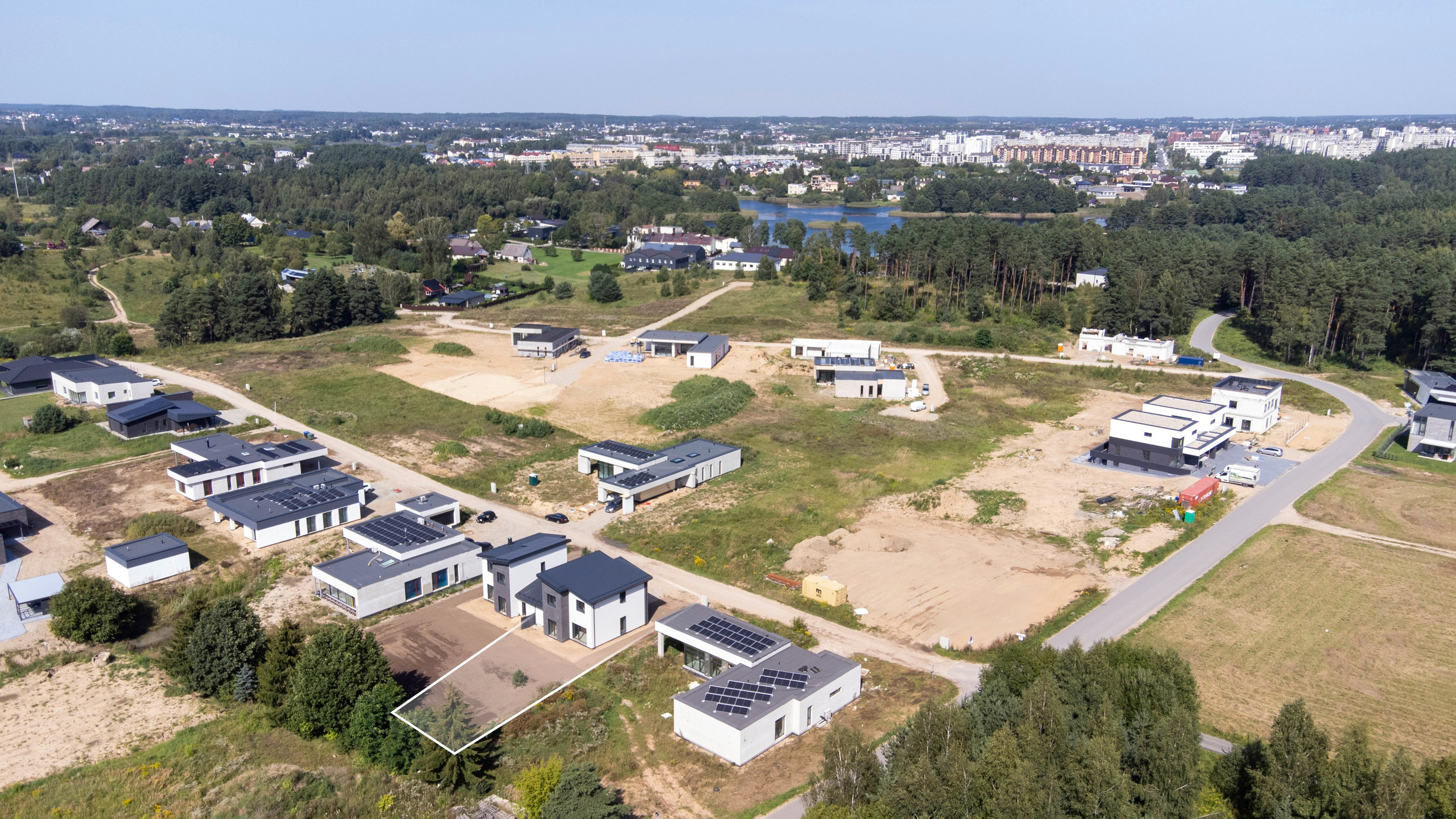 Debesų g. 4, Salotė. Elina Sapiega fotografė Vilniuje
