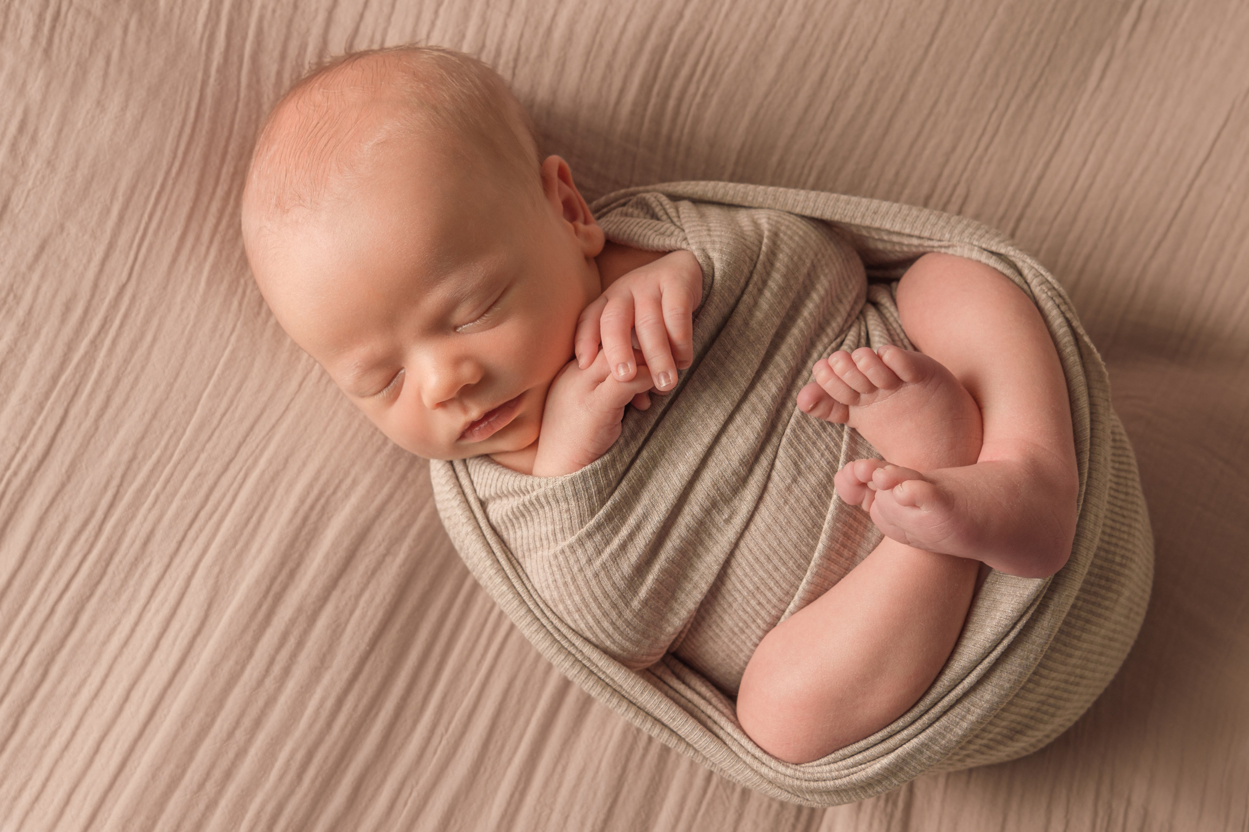 Leo. Maternity Newborn and Family photographer Hamburg Claire Hambley