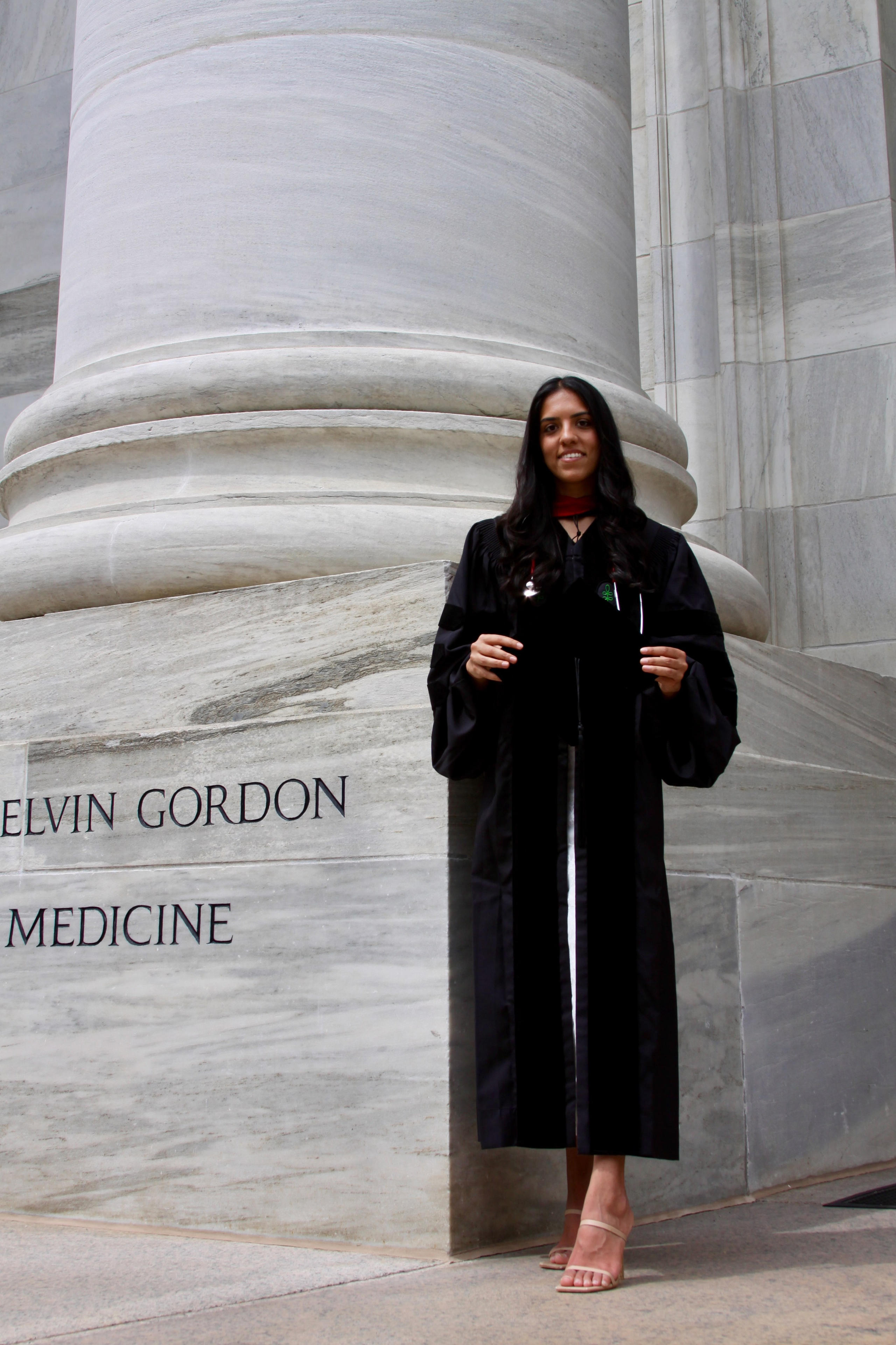 MD graduation with Ruhi. Kelly Sang, graduation and portrait photographer in Boston